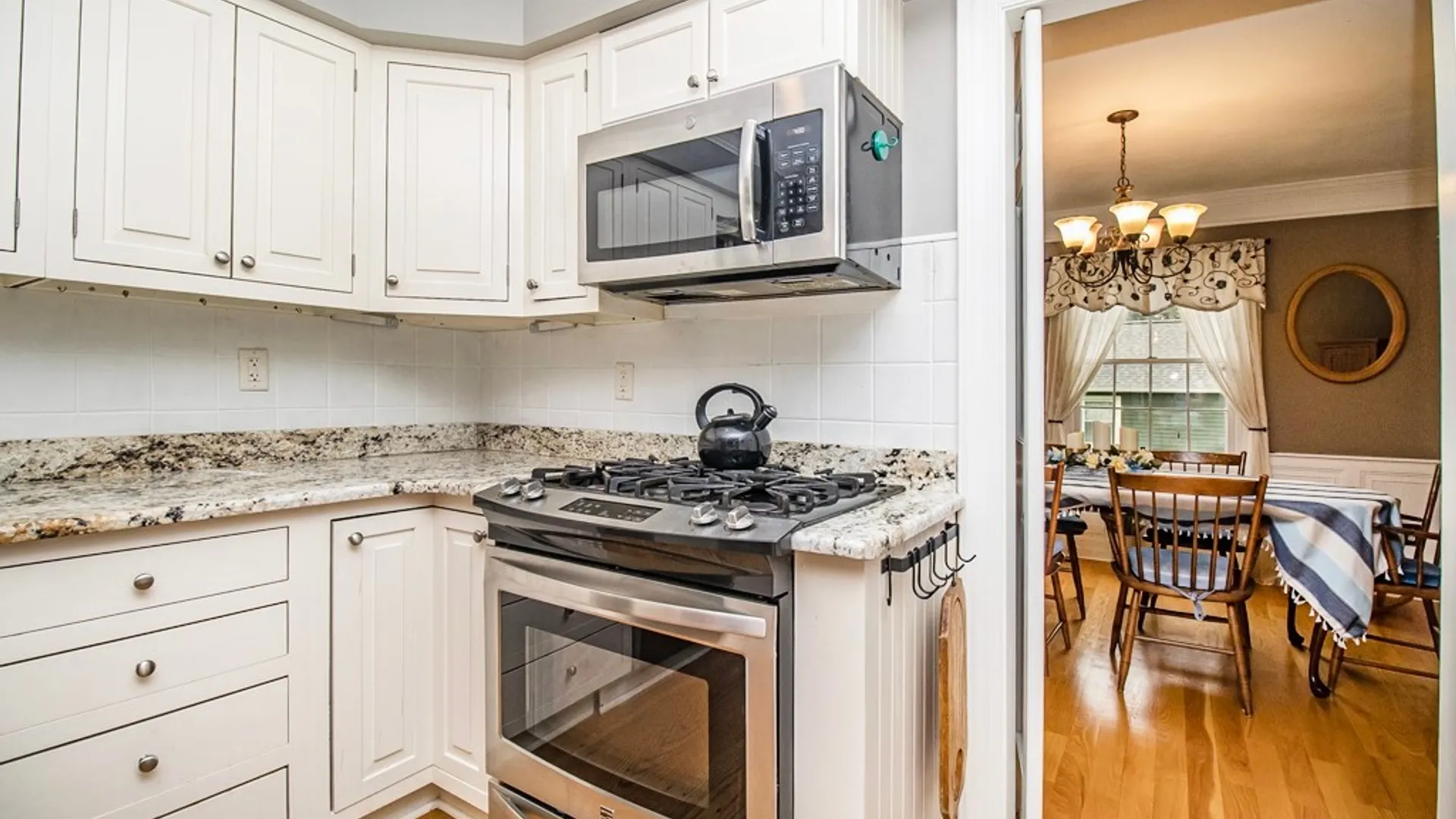 Property at 12 Gillette Lane, Cazenovia, NY 13035 12