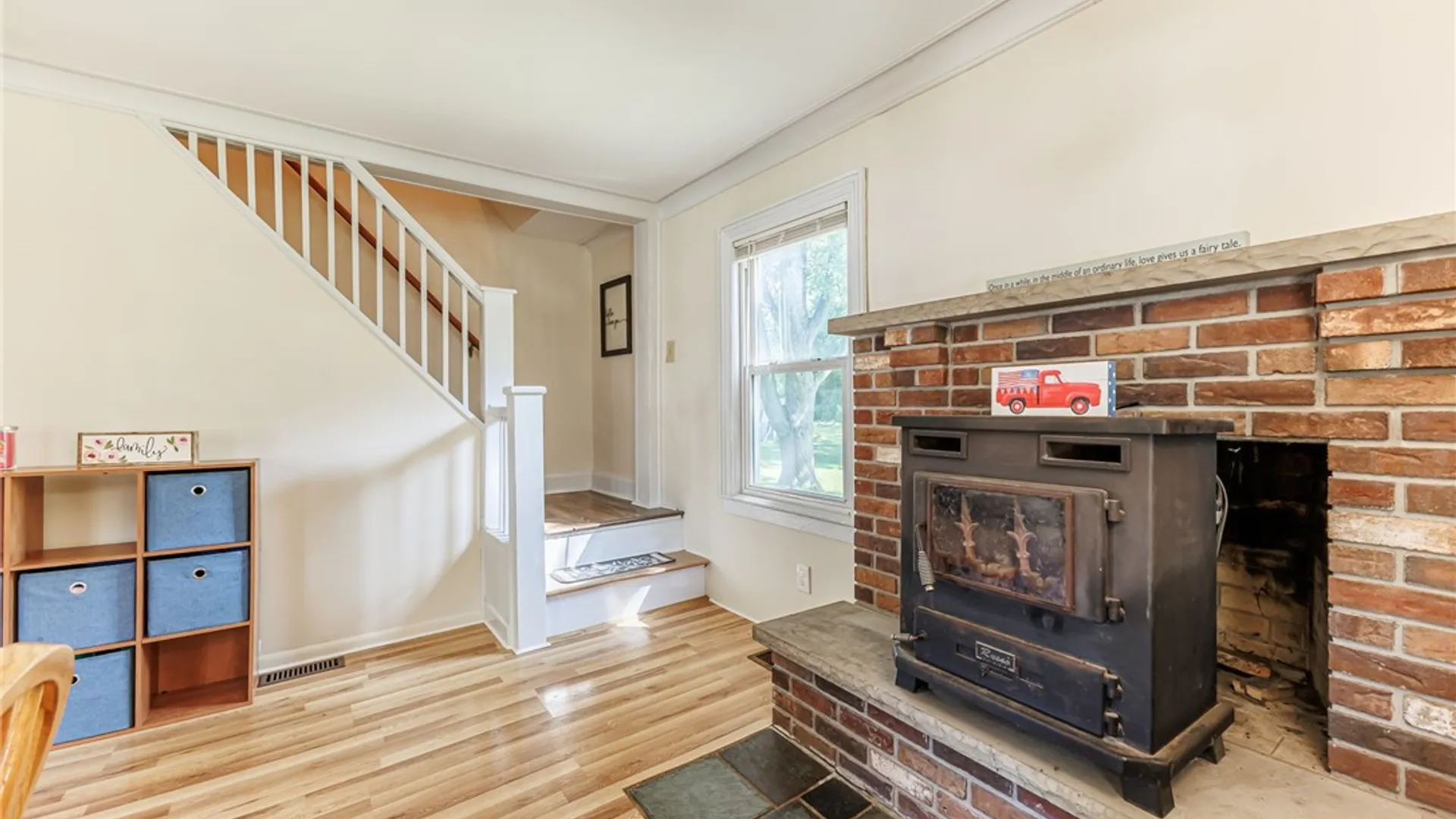 Property at 82 Chapel St, Canandaigua City, NY 14424 8