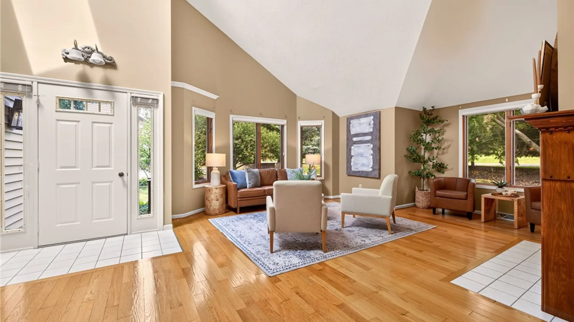 Property at 15 Foxborough Ln Lane, Henrietta, NY 14618 13
