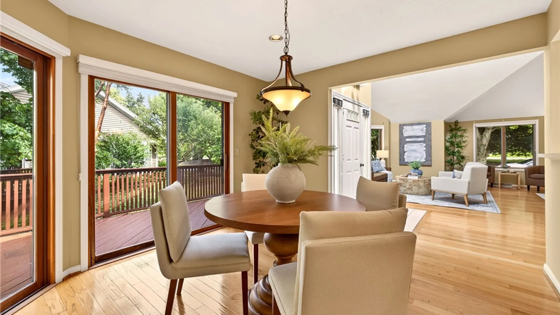 Property at 15 Foxborough Ln Lane, Henrietta, NY 14618 19