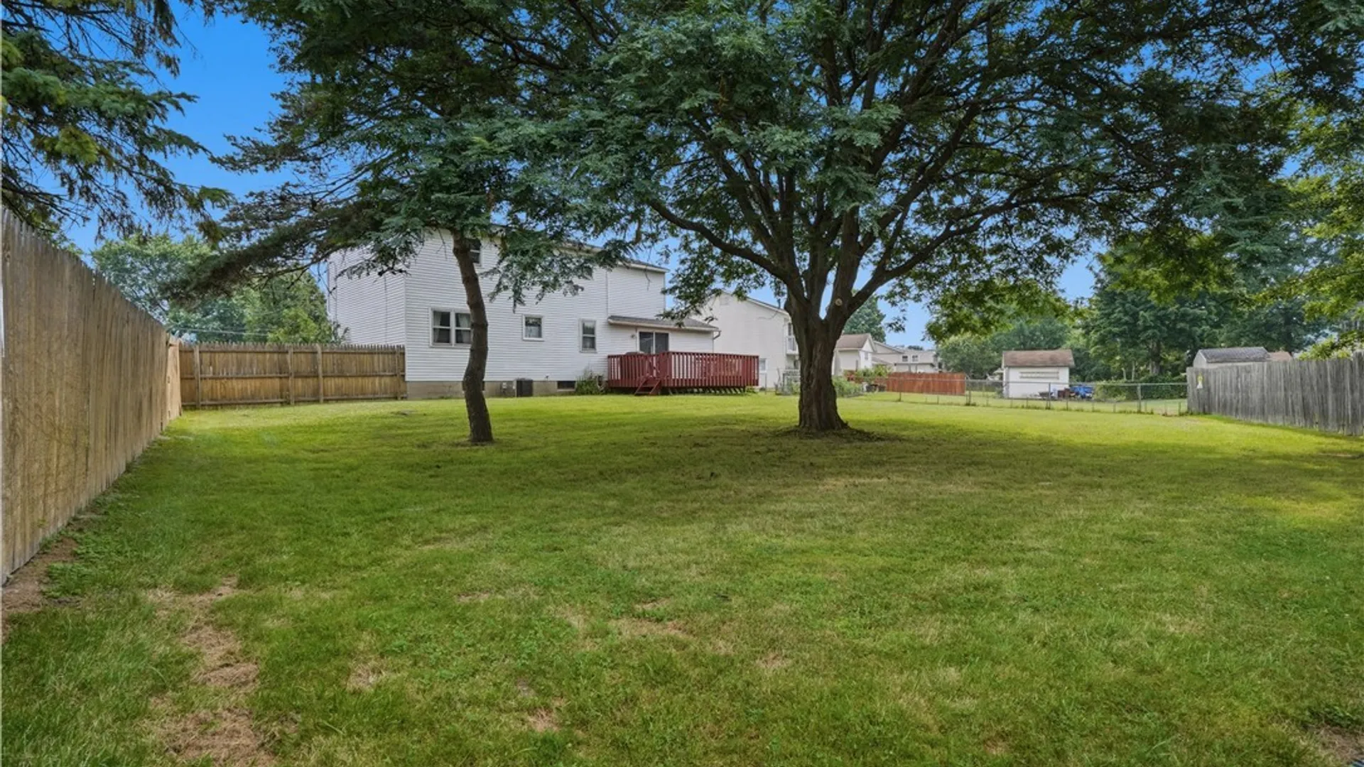 Property at 5354 Vineyard Drive, Clay, NY 13041 46