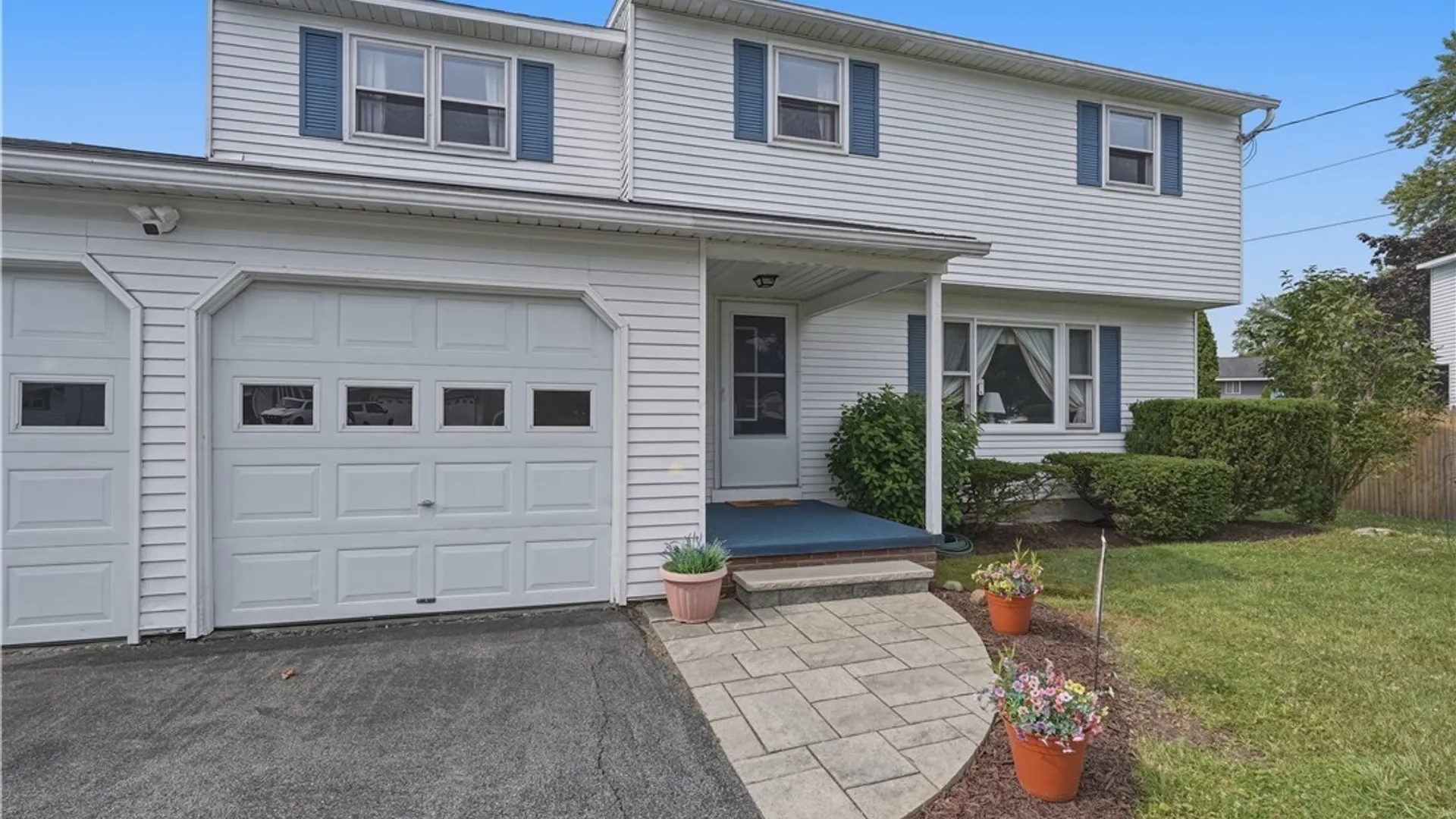 Property at 5354 Vineyard Drive, Clay, NY 13041 7