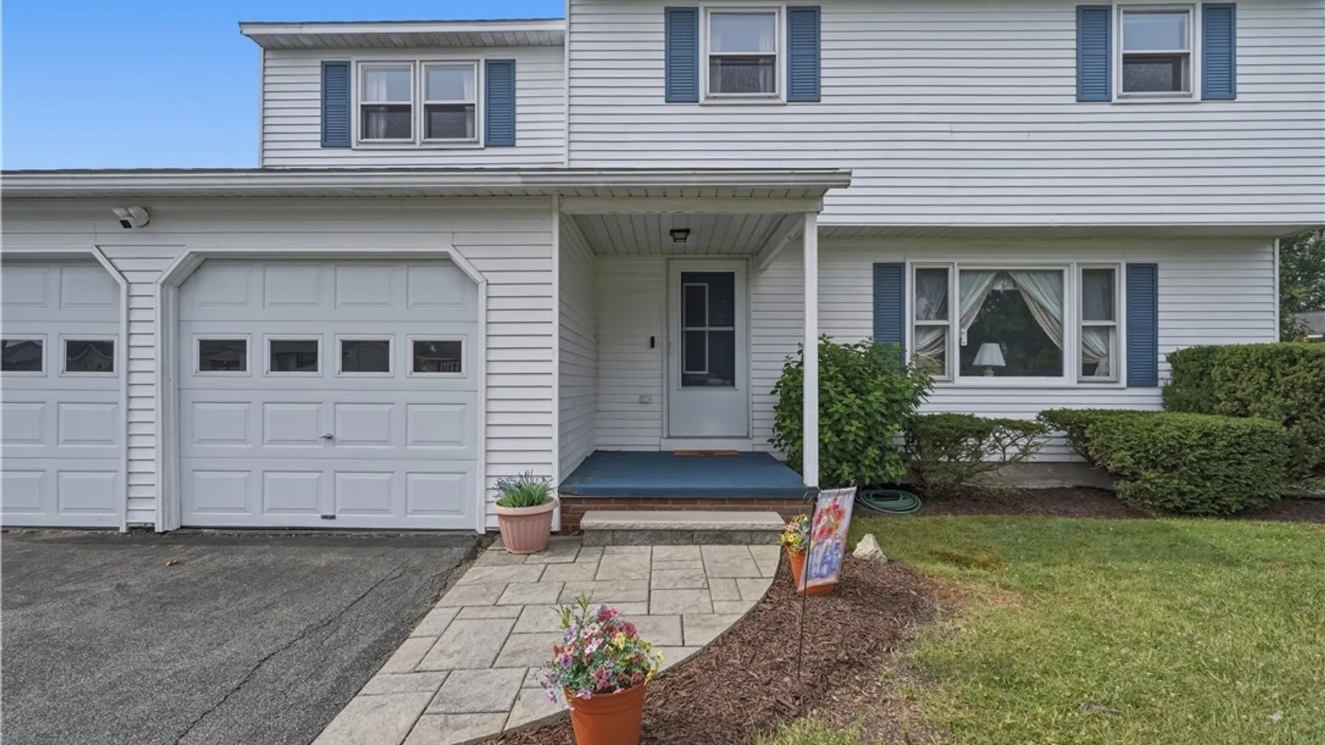 Property at 5354 Vineyard Drive, Clay, NY 13041 8