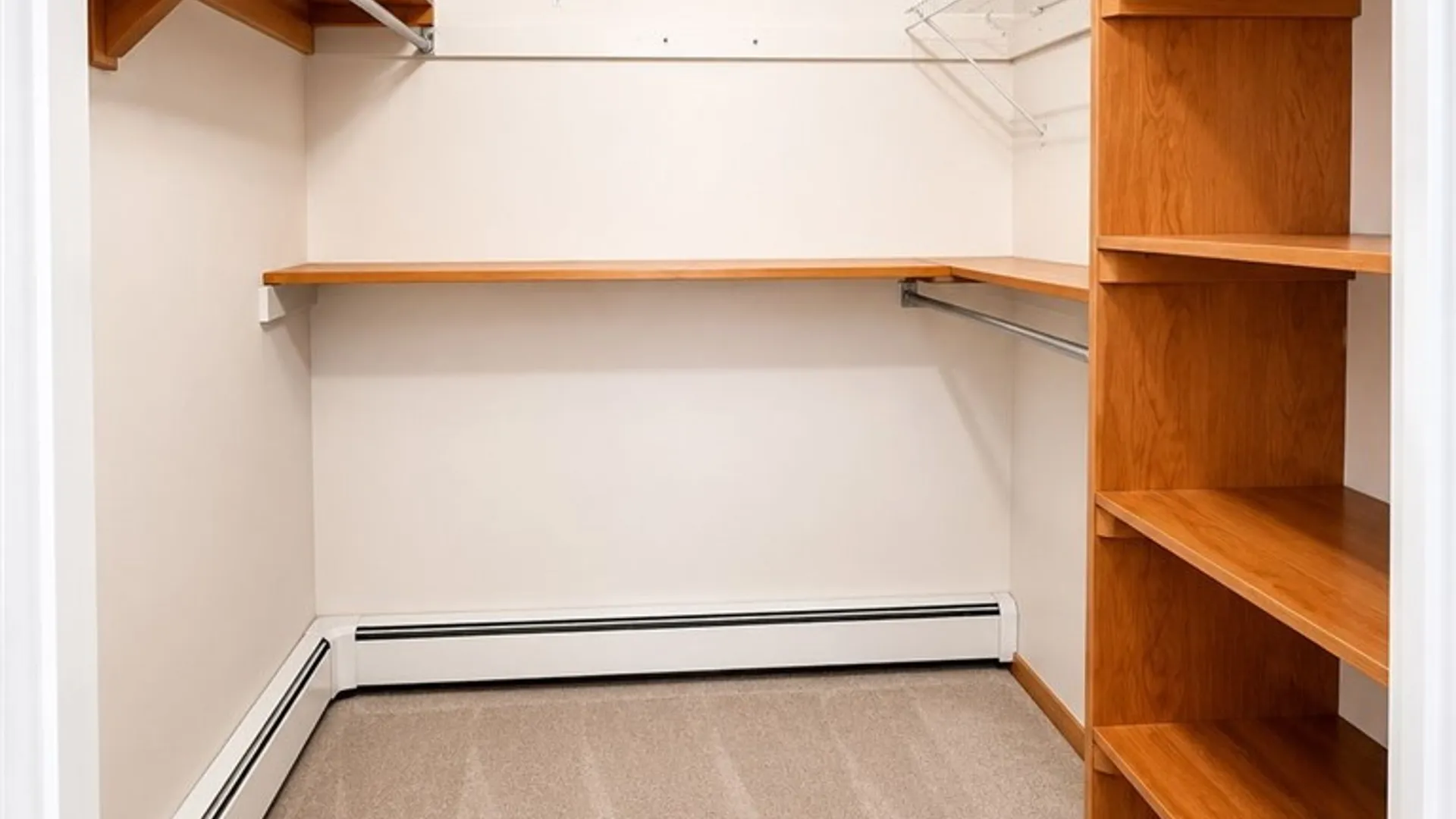 Property at 1715 Hopkins Road, Amherst, NY 14068 25