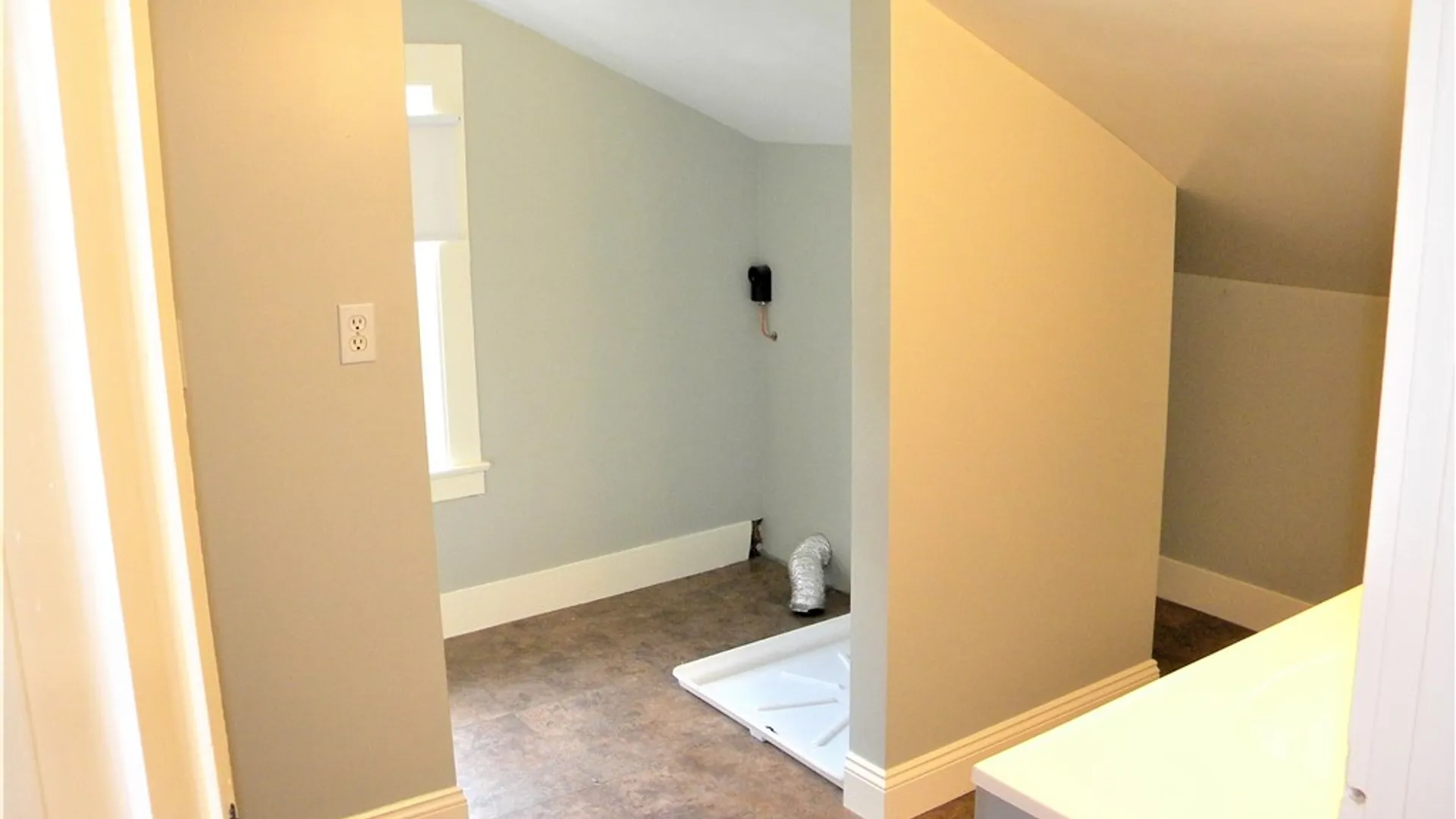 Property at 15 Upton Avenue, Ogden, NY 14559 24