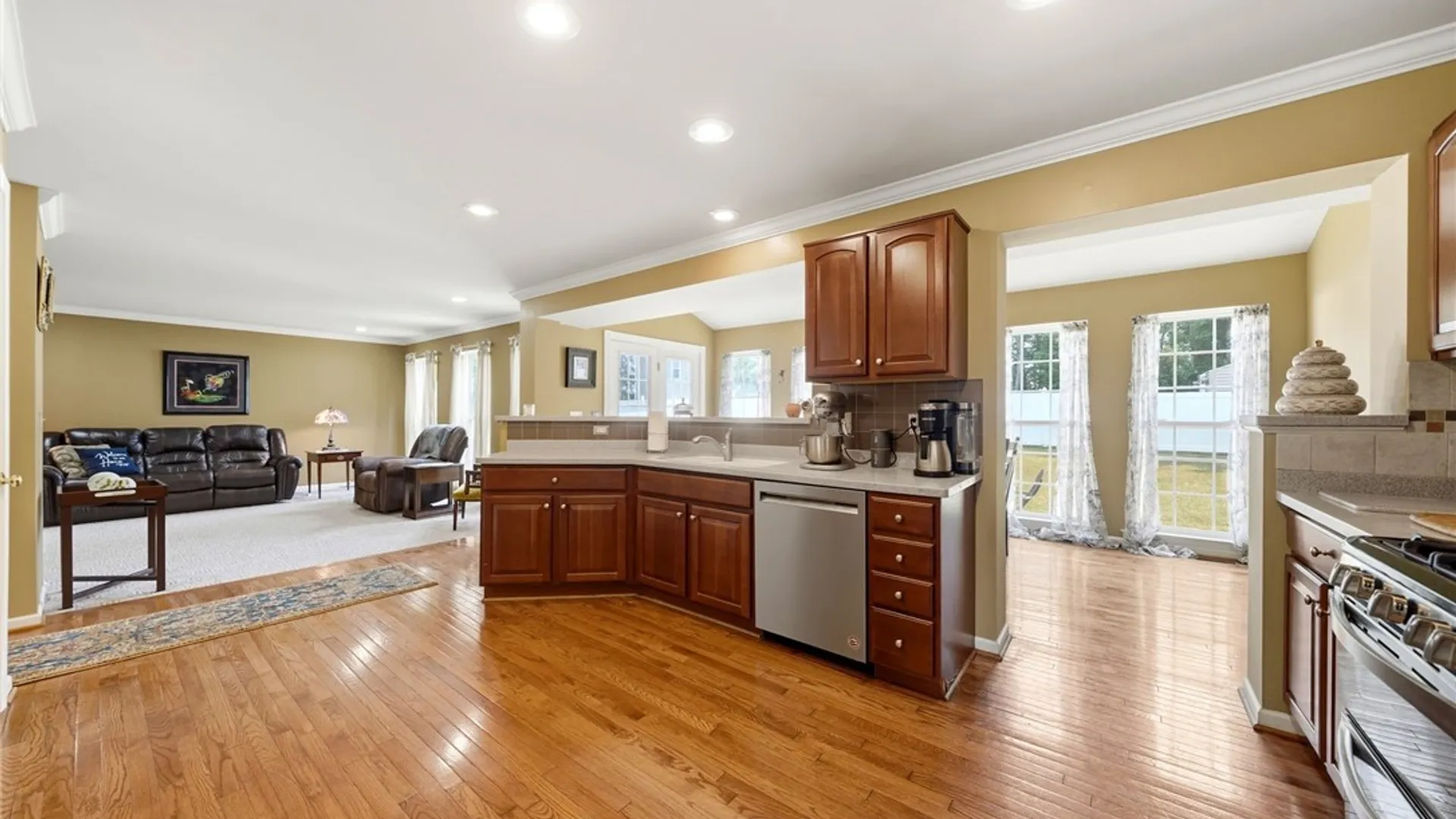 Property at 2238 Fox Chase Road, Hamburg, NY 14085 19