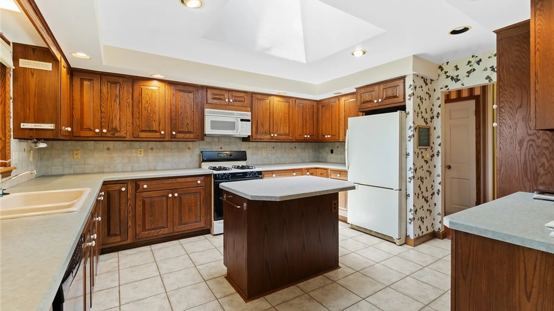 Property at 6217 W Bluff Drive, Jerusalem, NY 14478 9