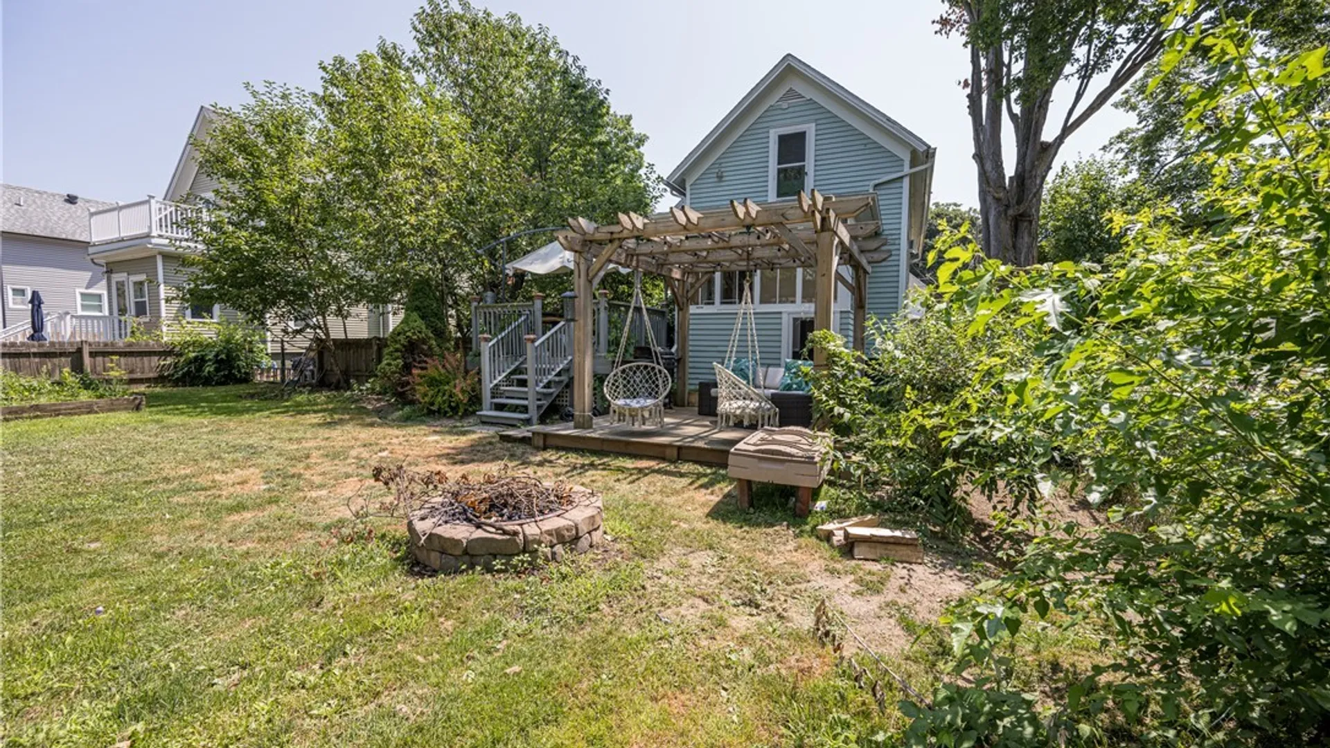 Property at 27 Linwood Avenue, Hamburg, NY 14075 41