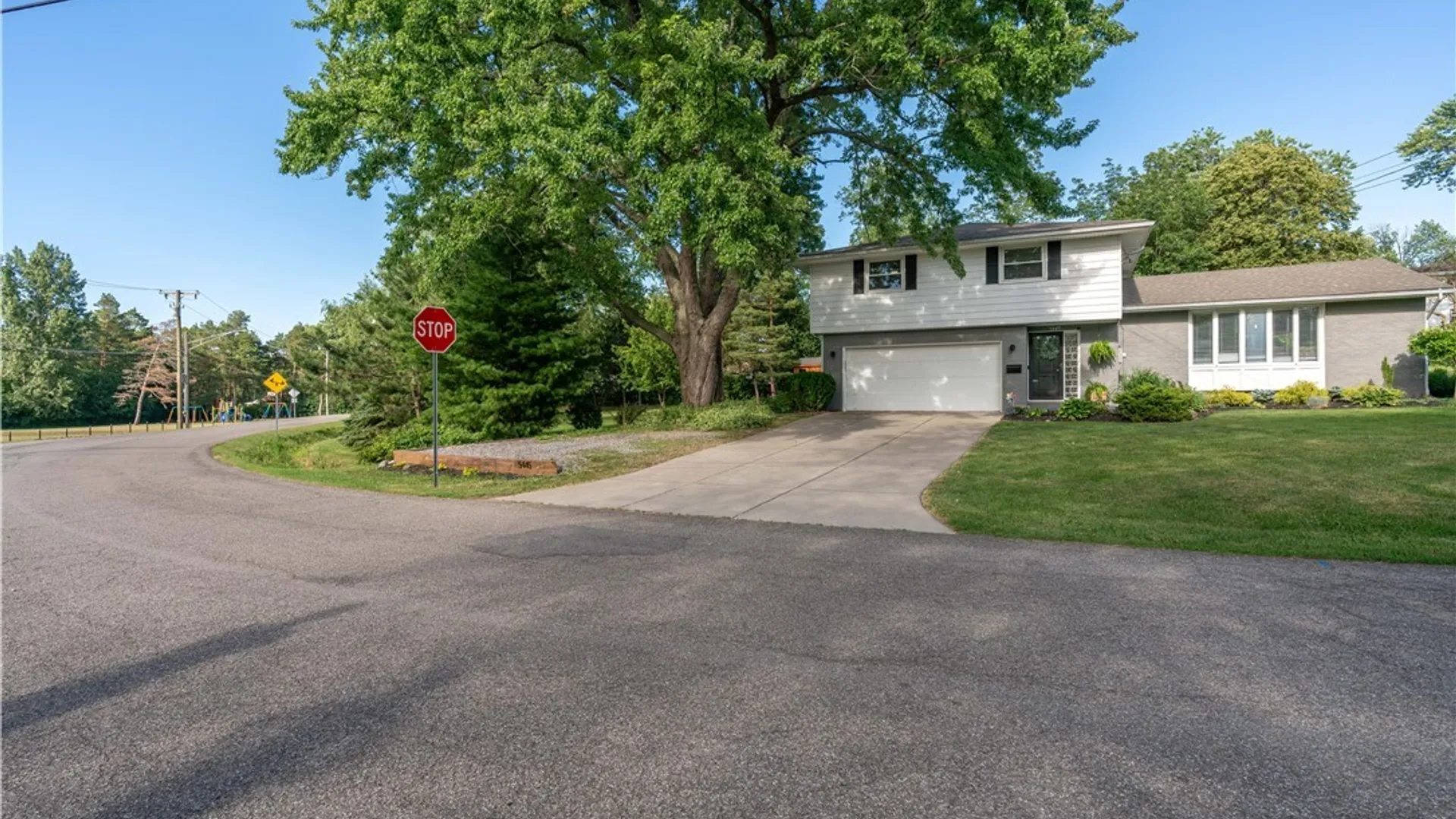 Property at 5445 Sterling Road, Hamburg, NY 14075 3