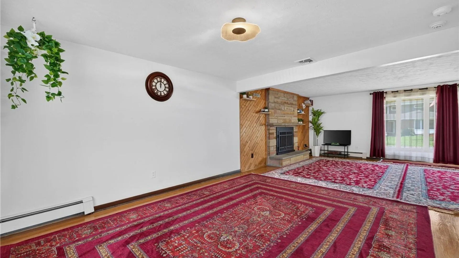 Property at 33 Gregory Drive, West Seneca, NY 14224 10