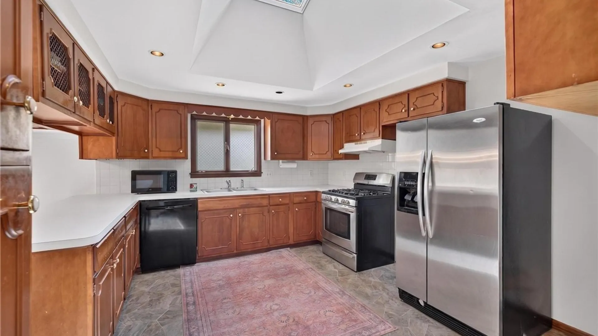 Property at 33 Gregory Drive, West Seneca, NY 14224 14