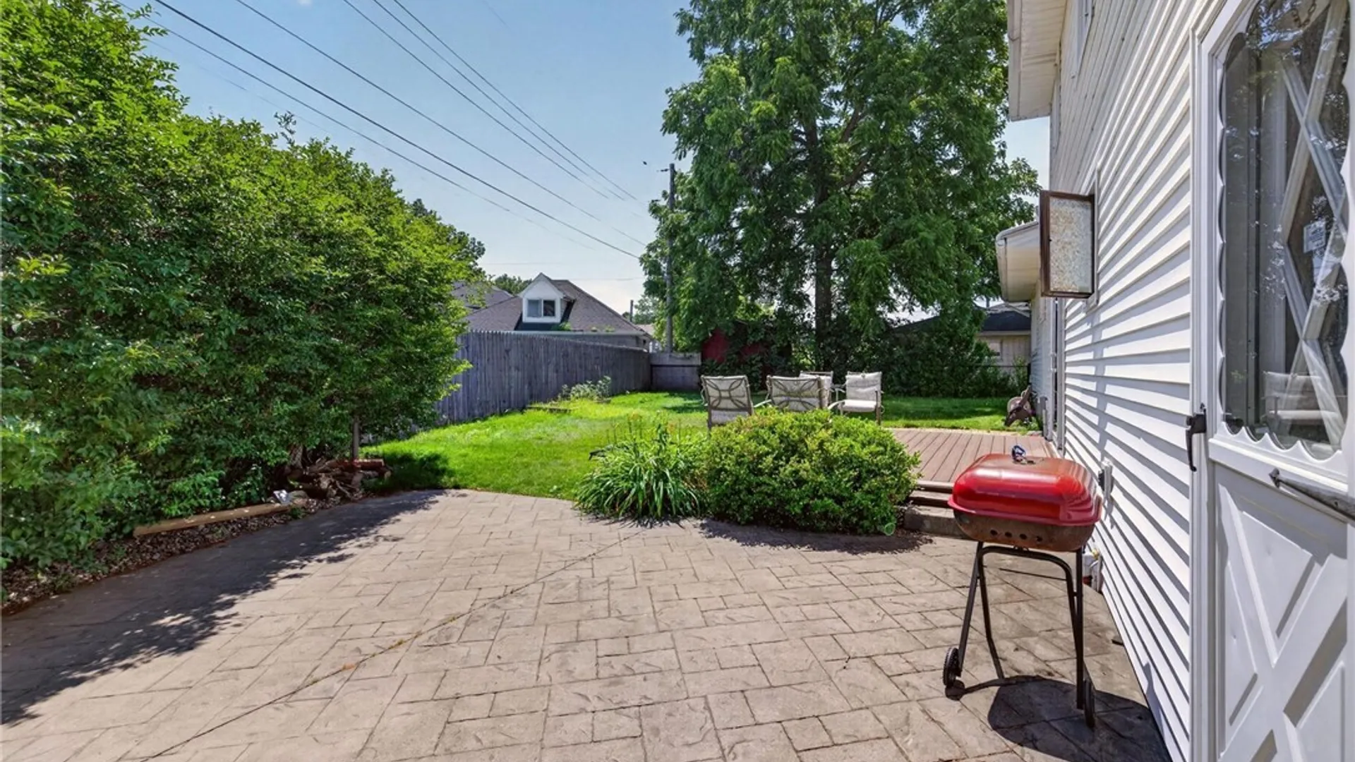 Property at 33 Gregory Drive, West Seneca, NY 14224 38