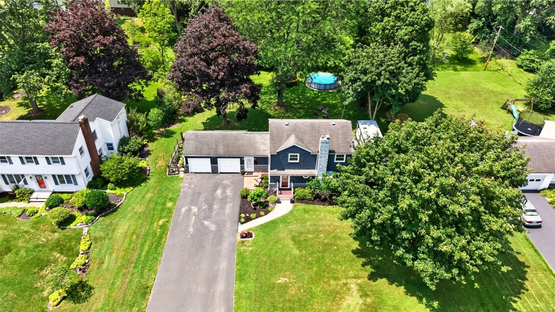 Property at 27 Hillcrest Drive, Penfield, NY 14526 2