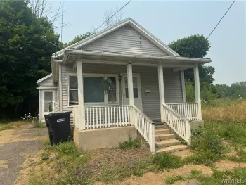 Property at 2814 10th Street, Niagara Falls, NY 14305