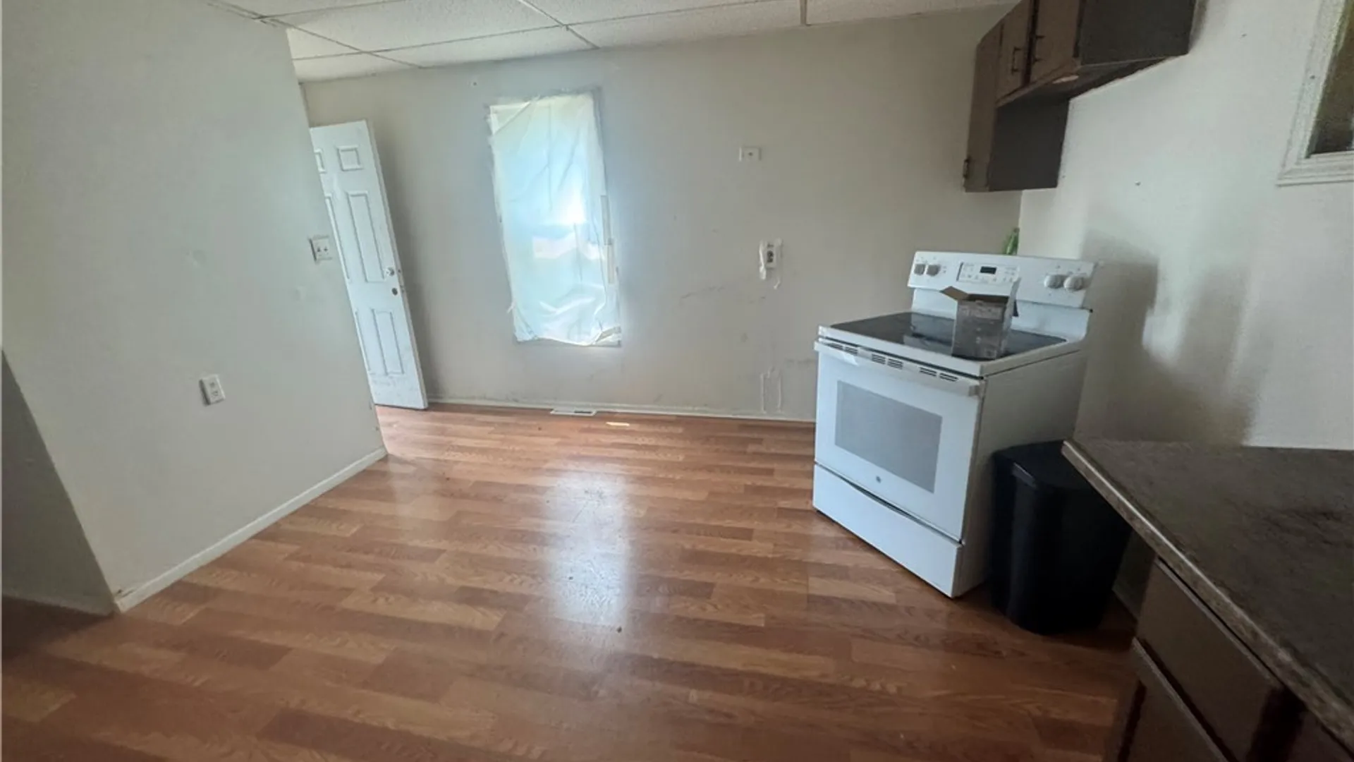 Property at 2814 10th Street, Niagara Falls, NY 14305 9