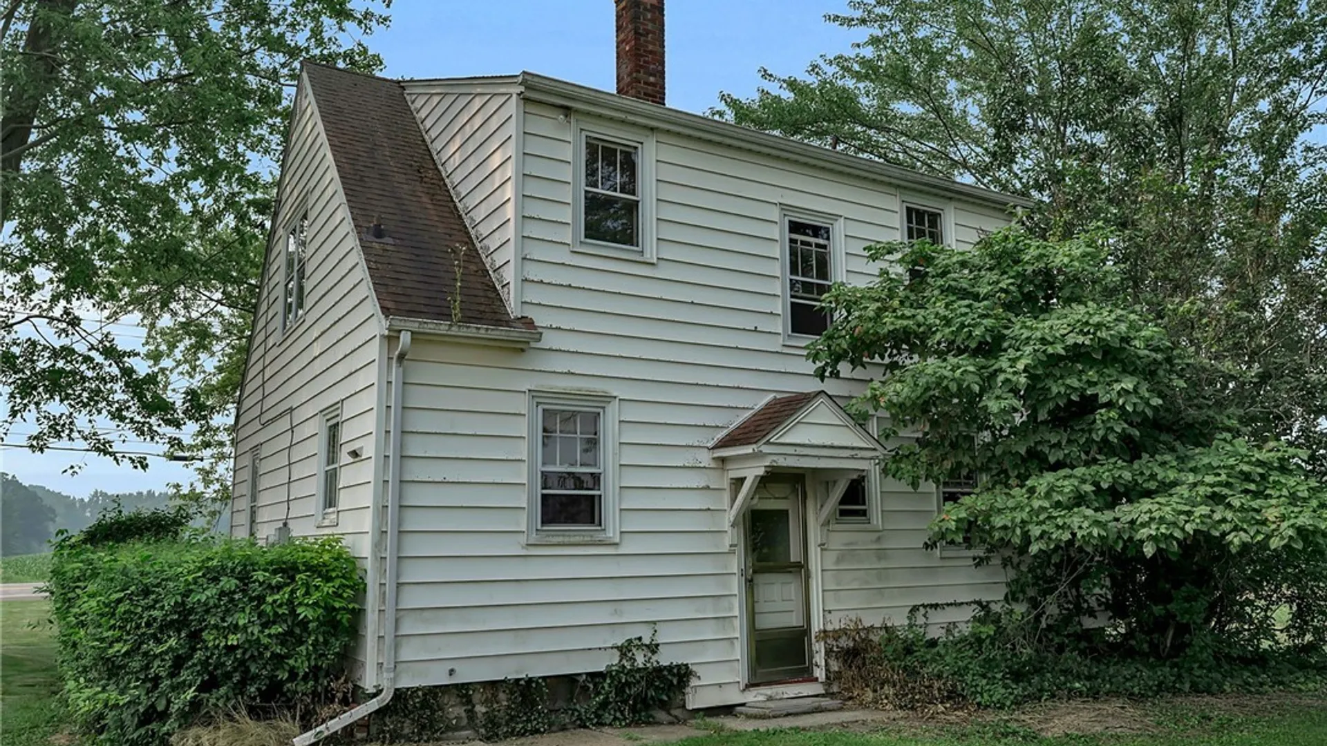 Property at 2705 Niagara Road, Wheatfield, NY 14304 7