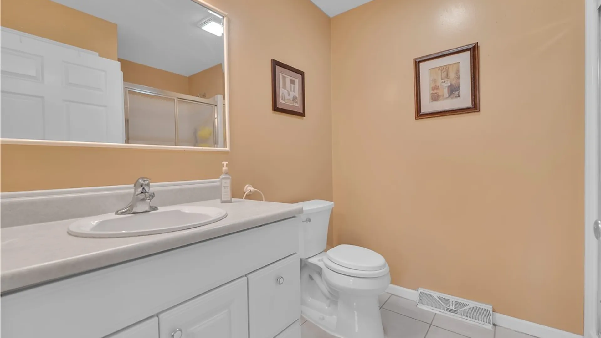 Property at 107 Niagara Street, North Tonawanda, NY 14120 38