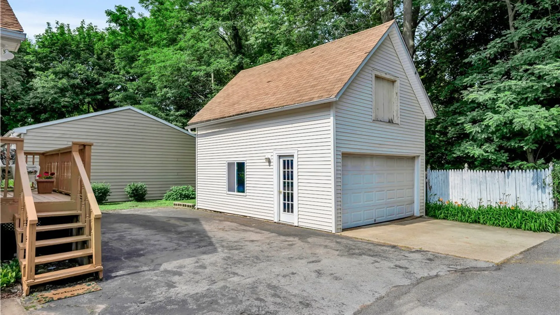 Property at 107 Niagara Street, North Tonawanda, NY 14120 50