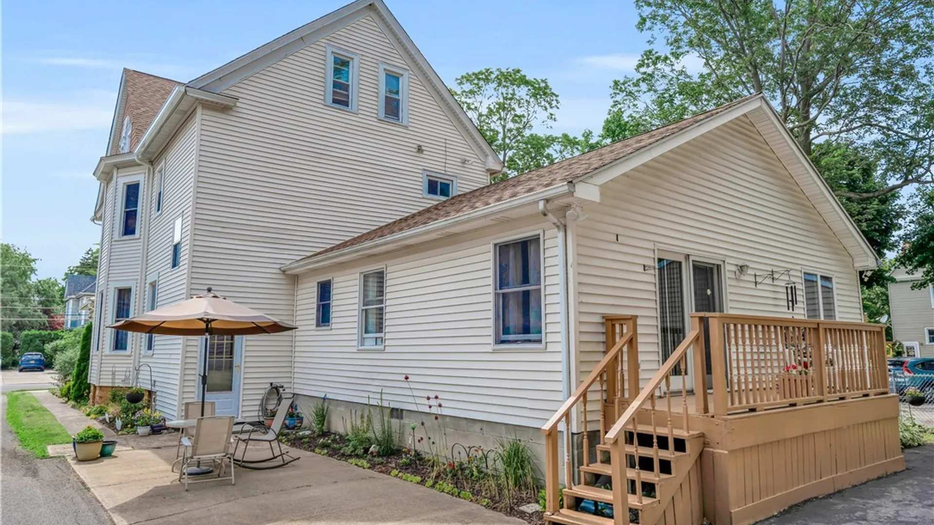 Property at 107 Niagara Street, North Tonawanda, NY 14120 45