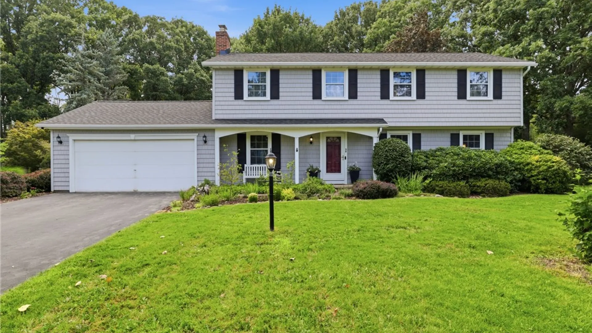 Property at 36 Autumn Oak Circle, Penfield, NY 14526 2