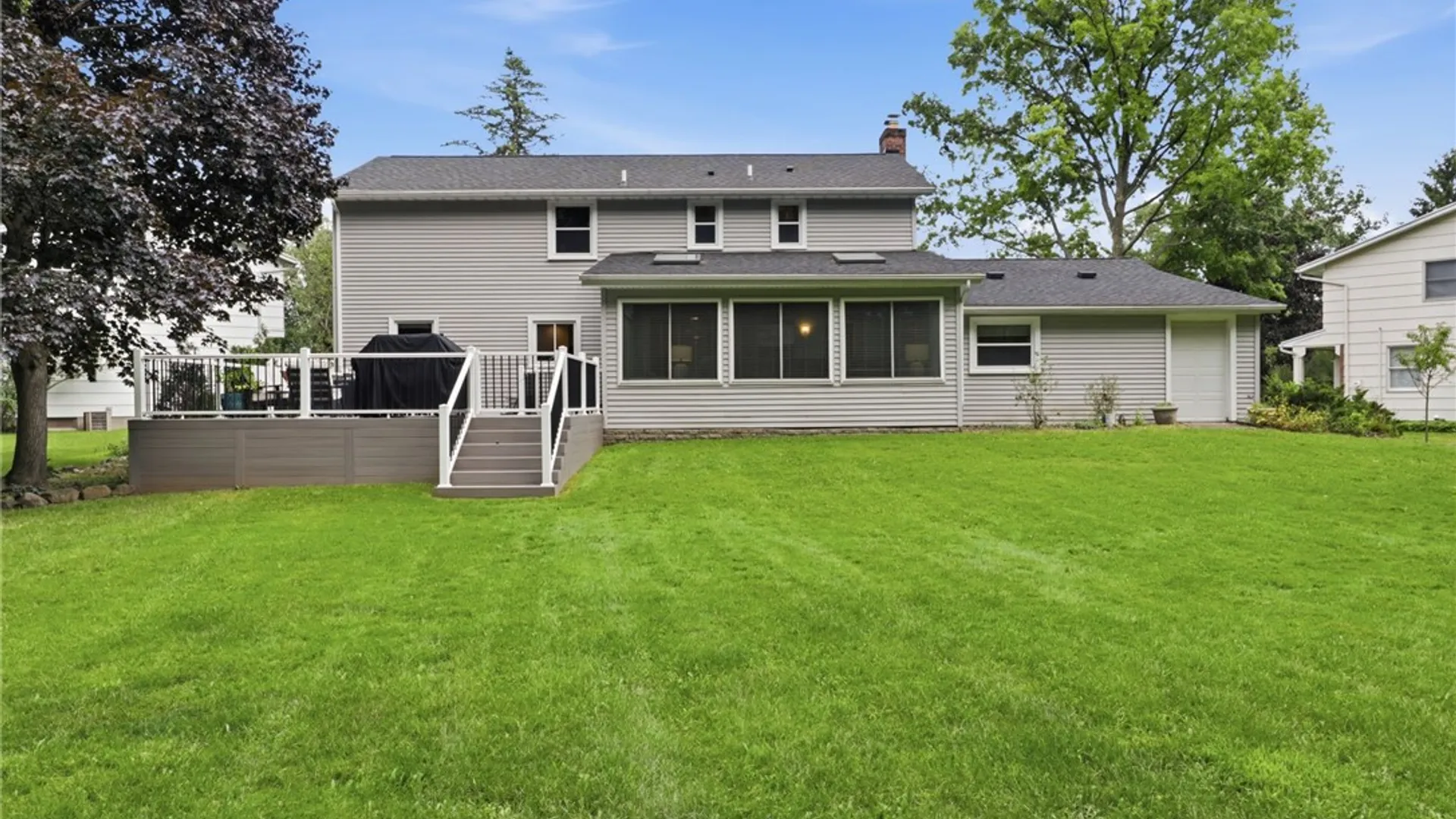 Property at 36 Autumn Oak Circle, Penfield, NY 14526 40