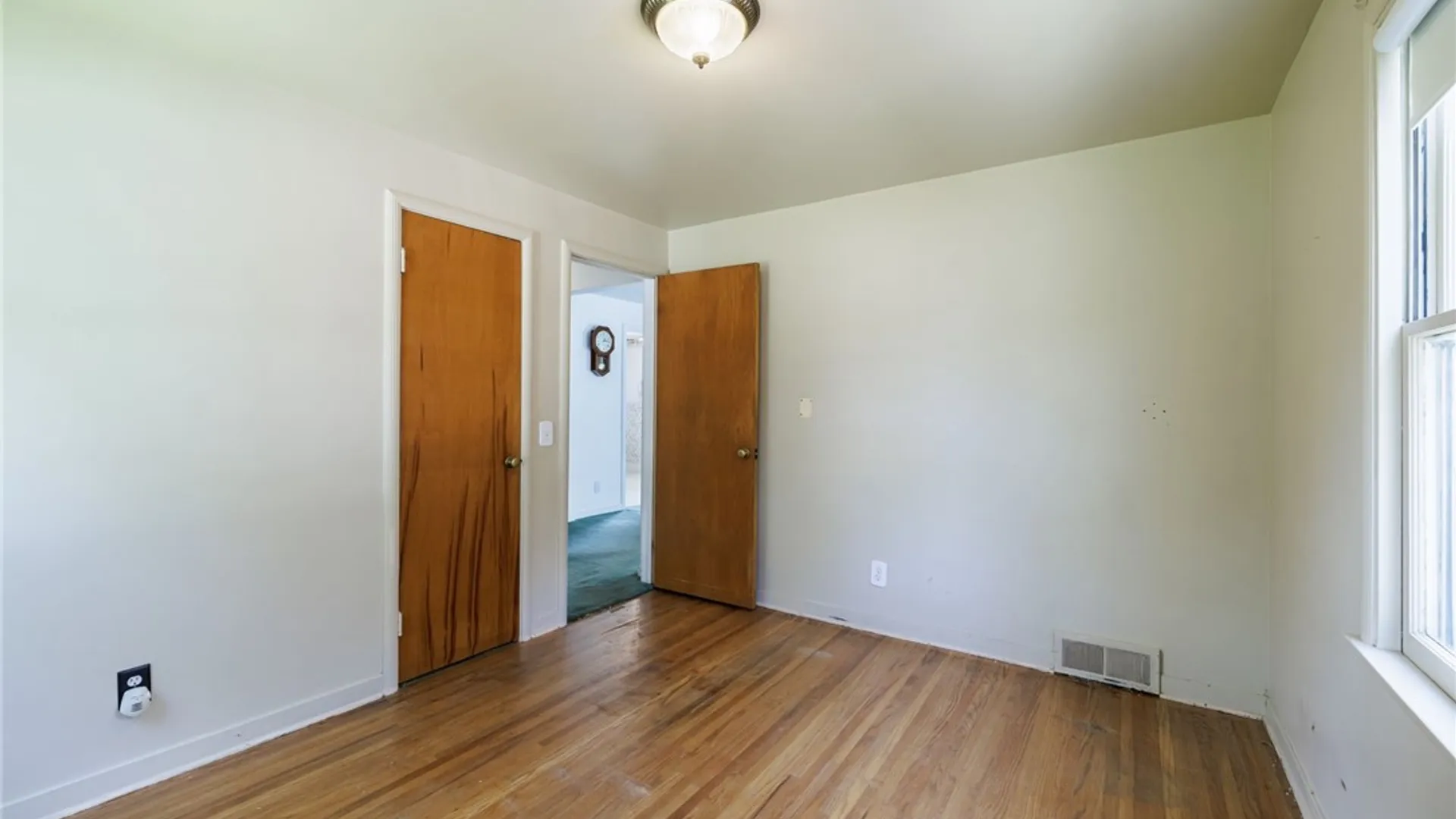 Property at 262 Bancroft Drive, Greece, NY 14616 10