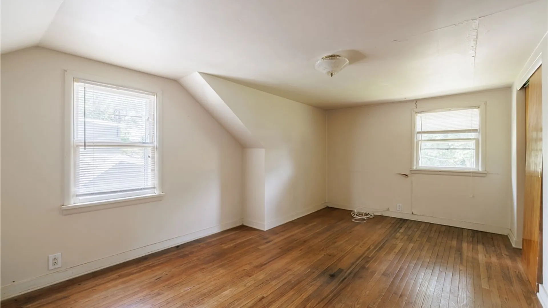 Property at 262 Bancroft Drive, Greece, NY 14616 18