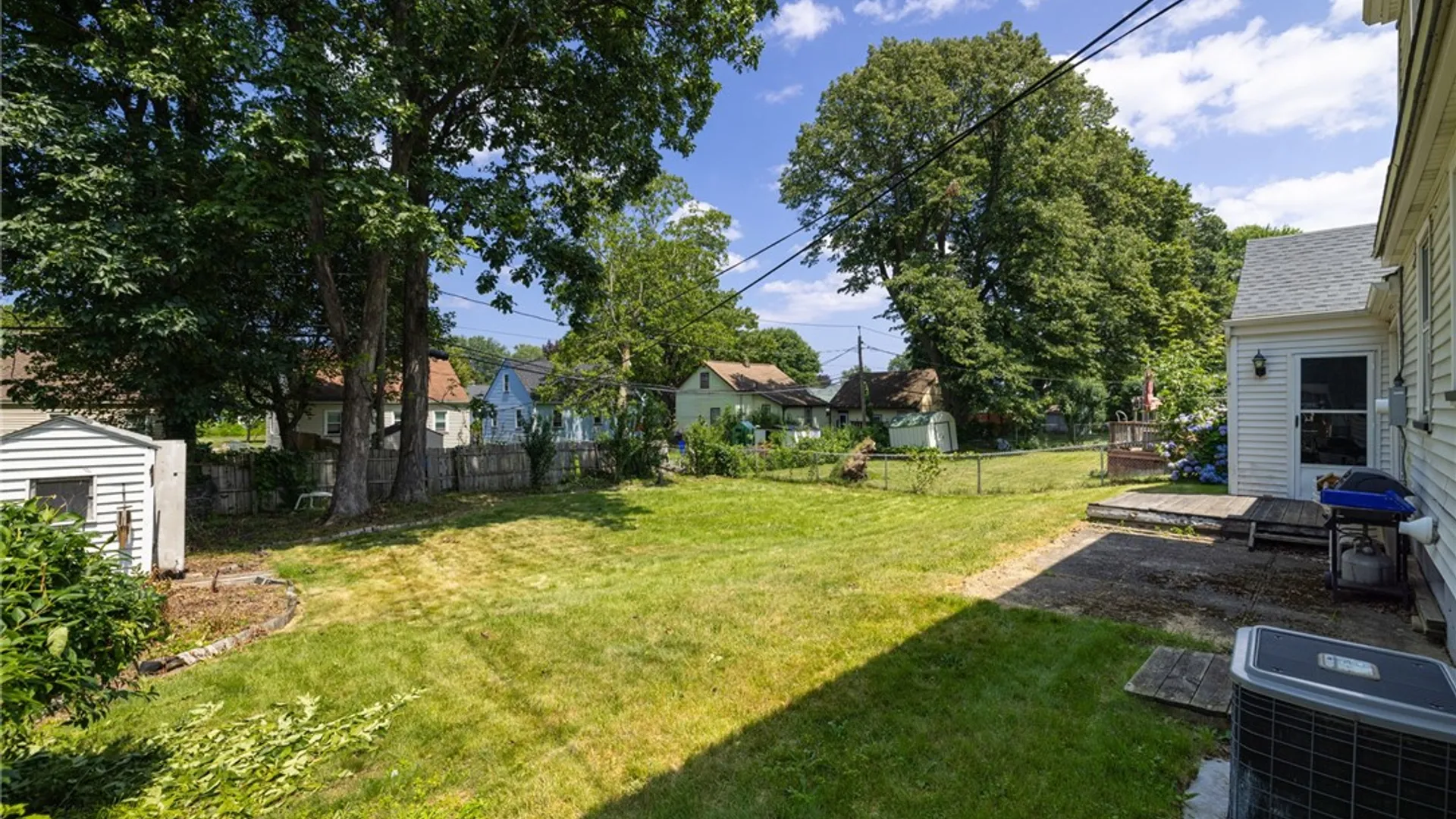 Property at 262 Bancroft Drive, Greece, NY 14616 26