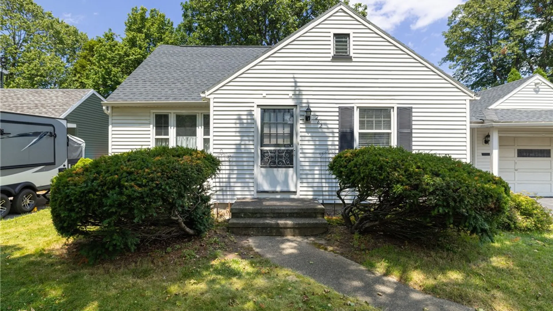 Property at 262 Bancroft Drive, Greece, NY 14616 3