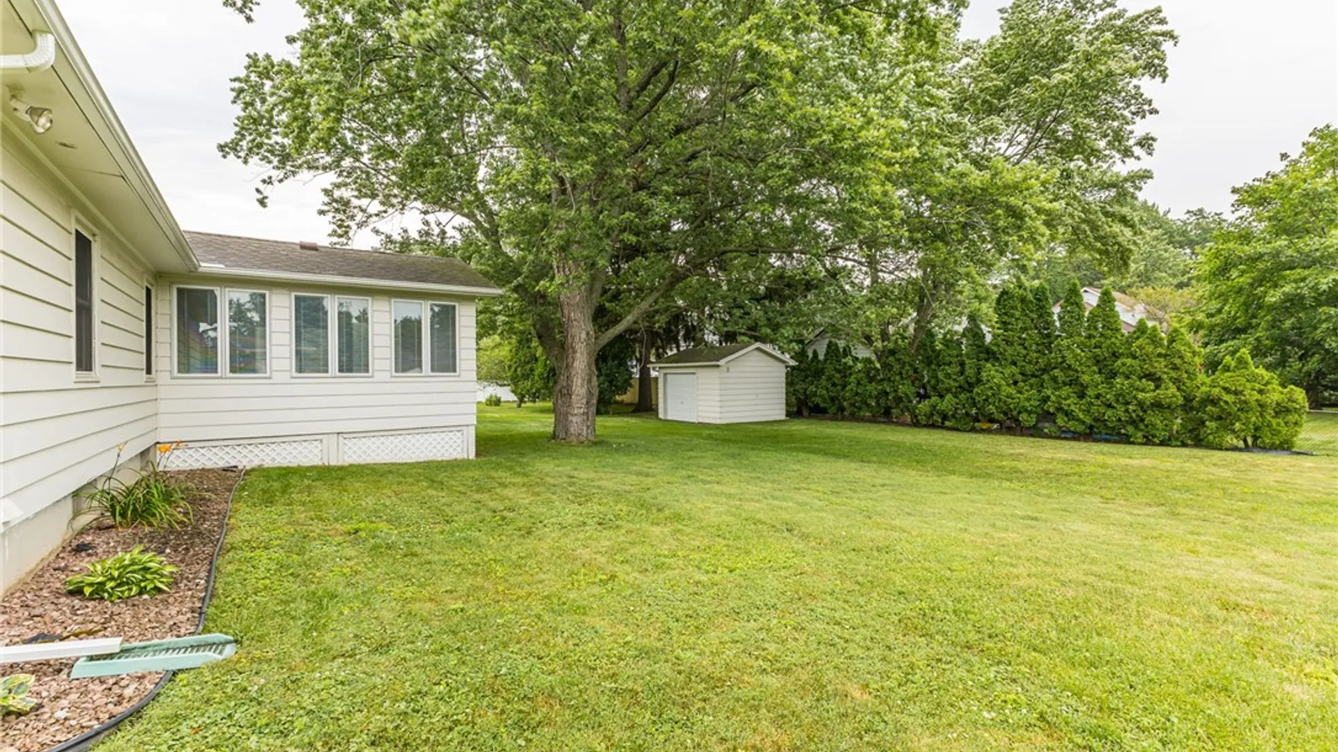 Property at 36 Chandler Avenue, Batavia City, NY 14020 24