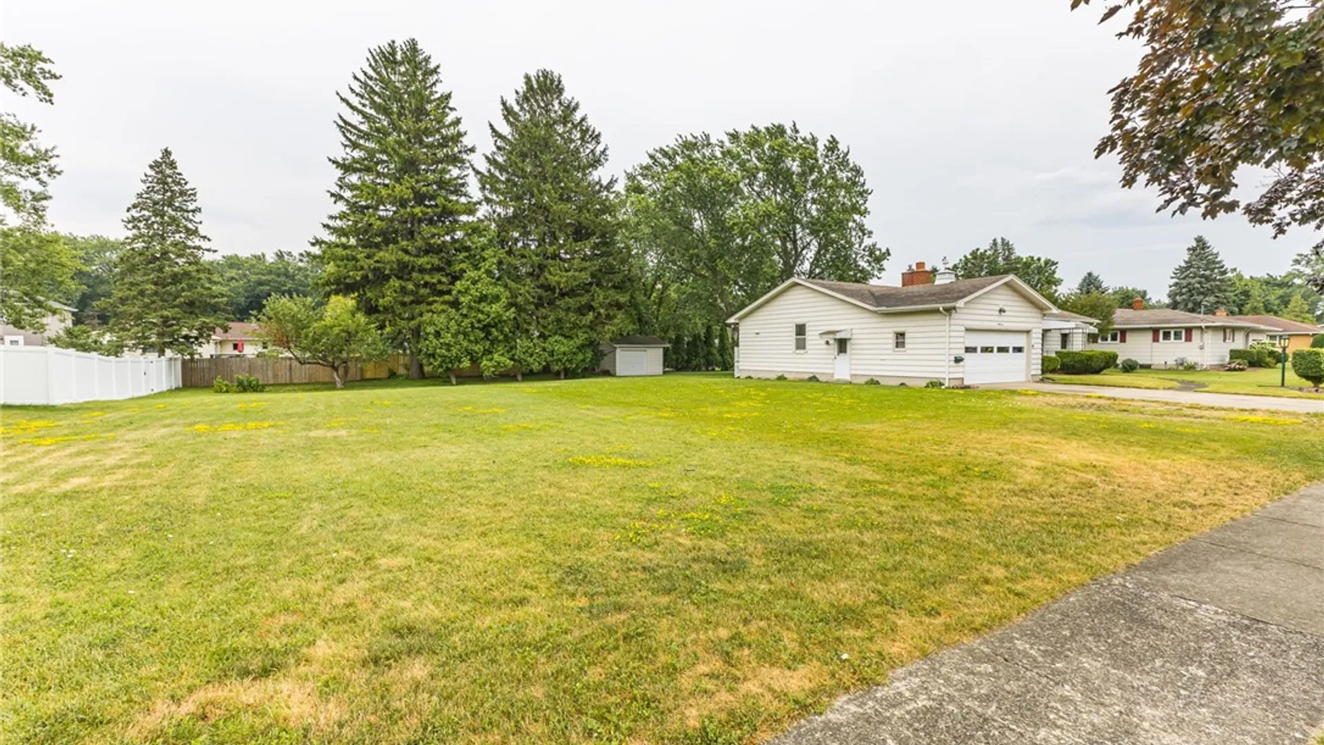 Property at 36 Chandler Avenue, Batavia City, NY 14020 25
