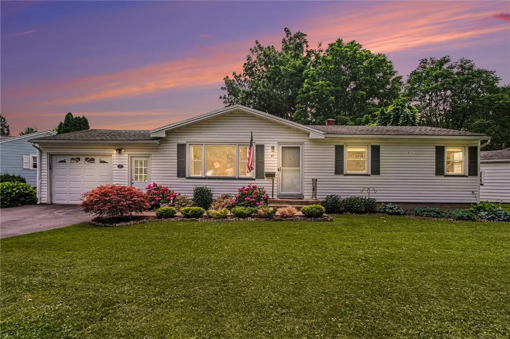 Property at 41 N Lansing Circle, Gates, NY 14624