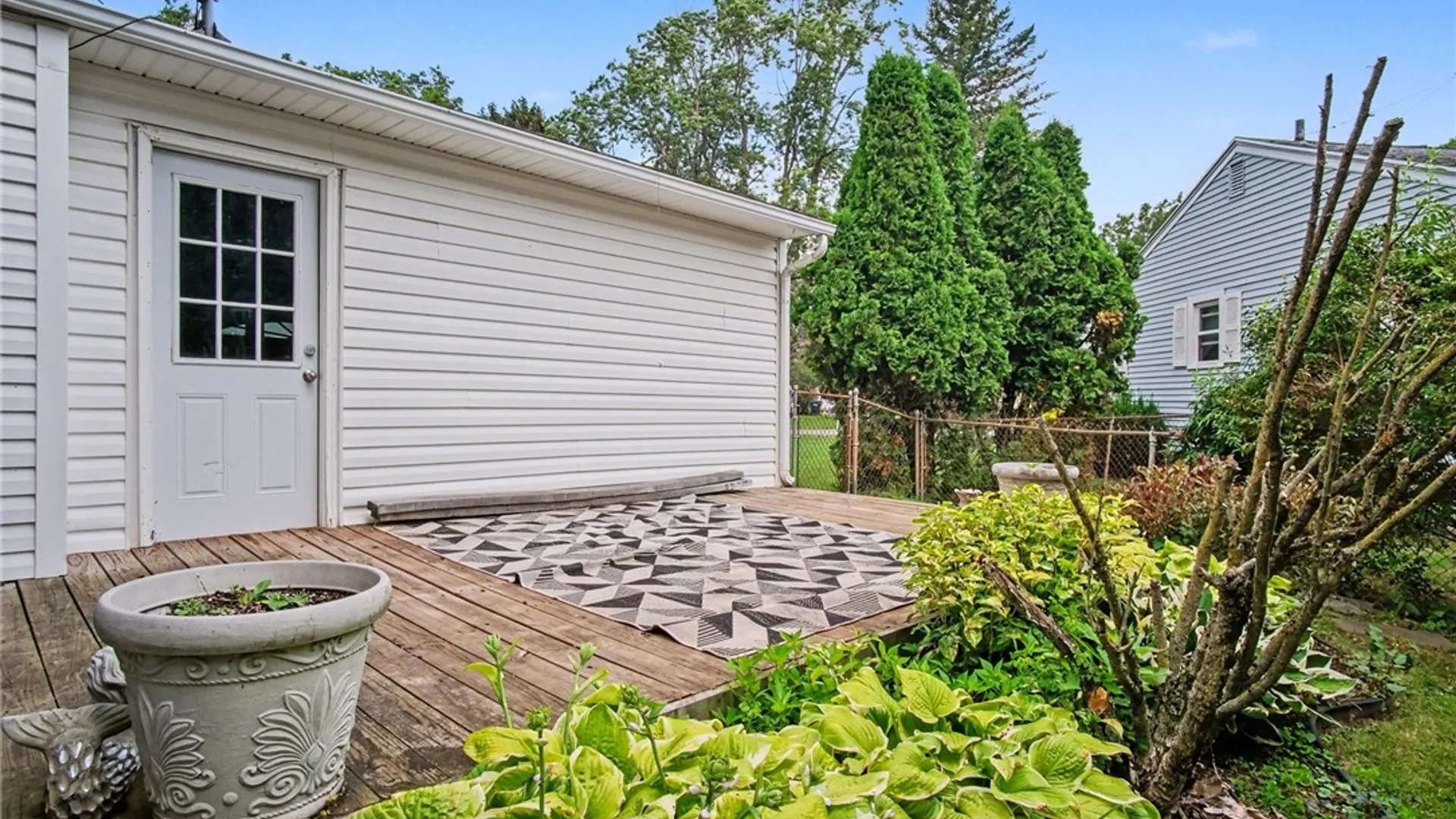 Property at 41 N Lansing Circle, Gates, NY 14624 27