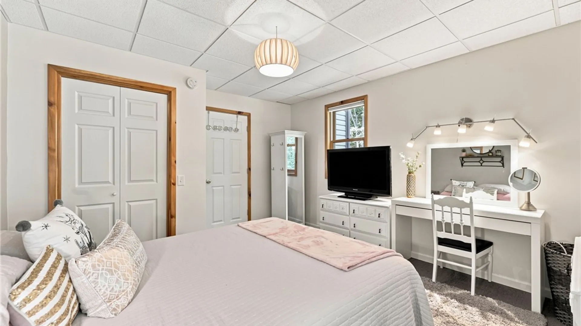 Property at 6269 Hillcroft Drive, Boston, NY 14025 40