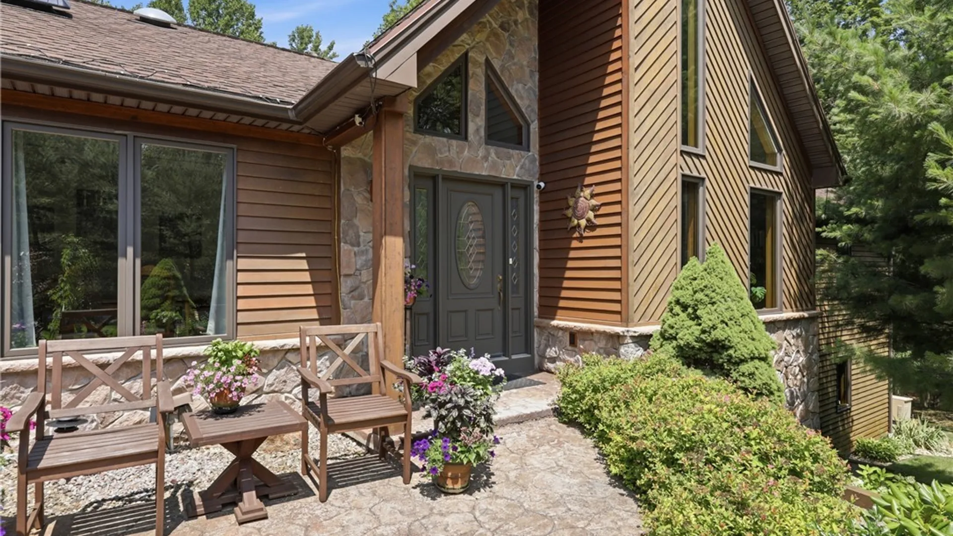 Property at 6269 Hillcroft Drive, Boston, NY 14025 4