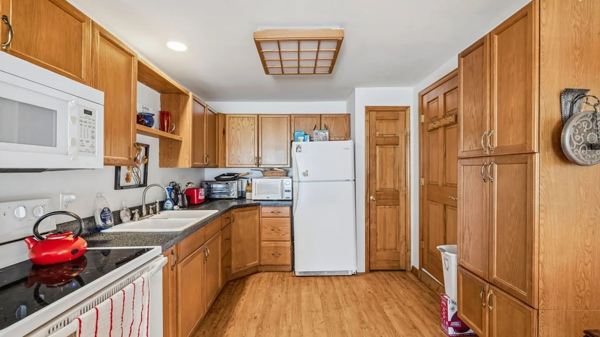 Property at 150 N French Road, Amherst, NY 14228 8