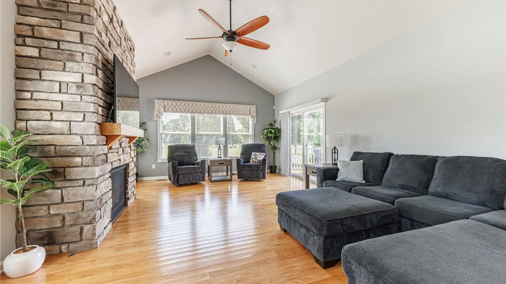 Property at 1 Cedar Cove Trail, Gates, NY 14606 14