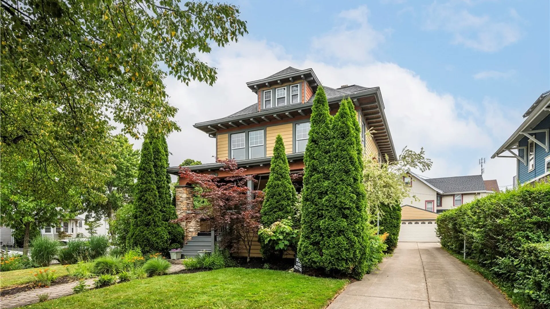Property at 599 Parkside Ave, Buffalo, NY 14216 3