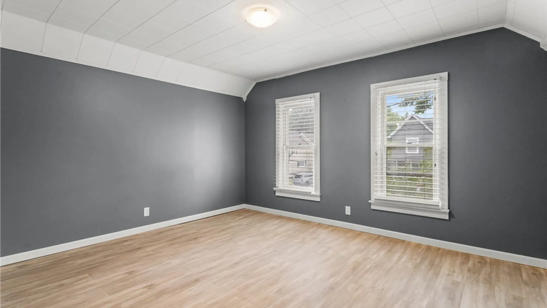 Property at 9 Lincoln Avenue, Leroy, NY 14482 20