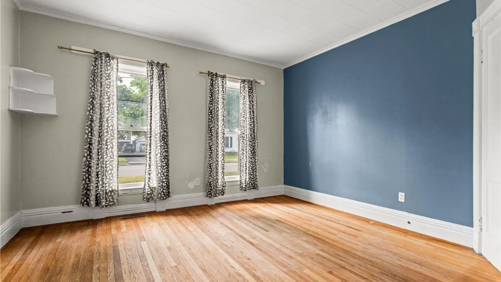 Property at 9 Lincoln Avenue, Leroy, NY 14482 3