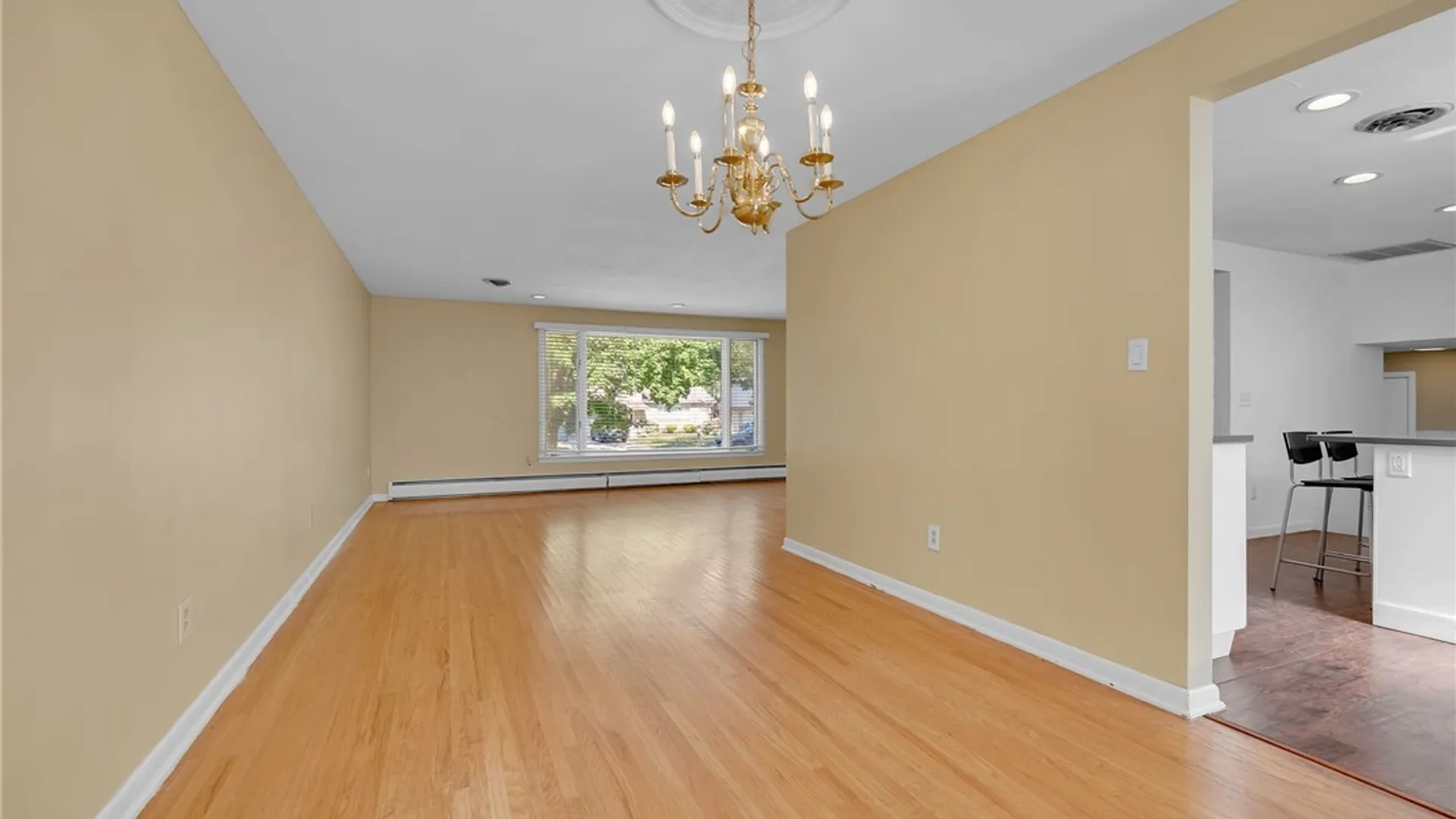 Property at 129 Ponderosa Drive, Amherst, NY 14221 10