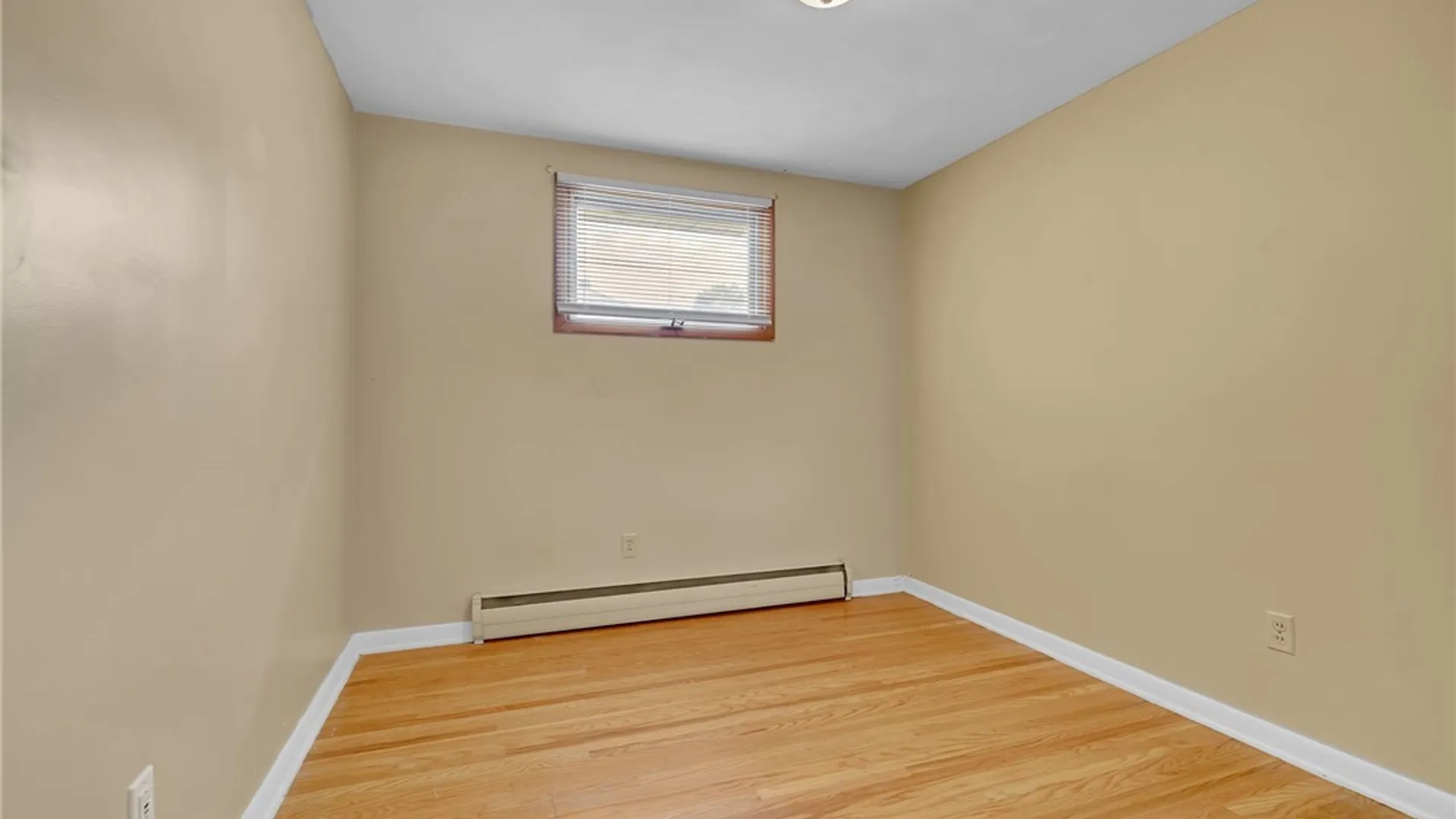 Property at 129 Ponderosa Drive, Amherst, NY 14221 26