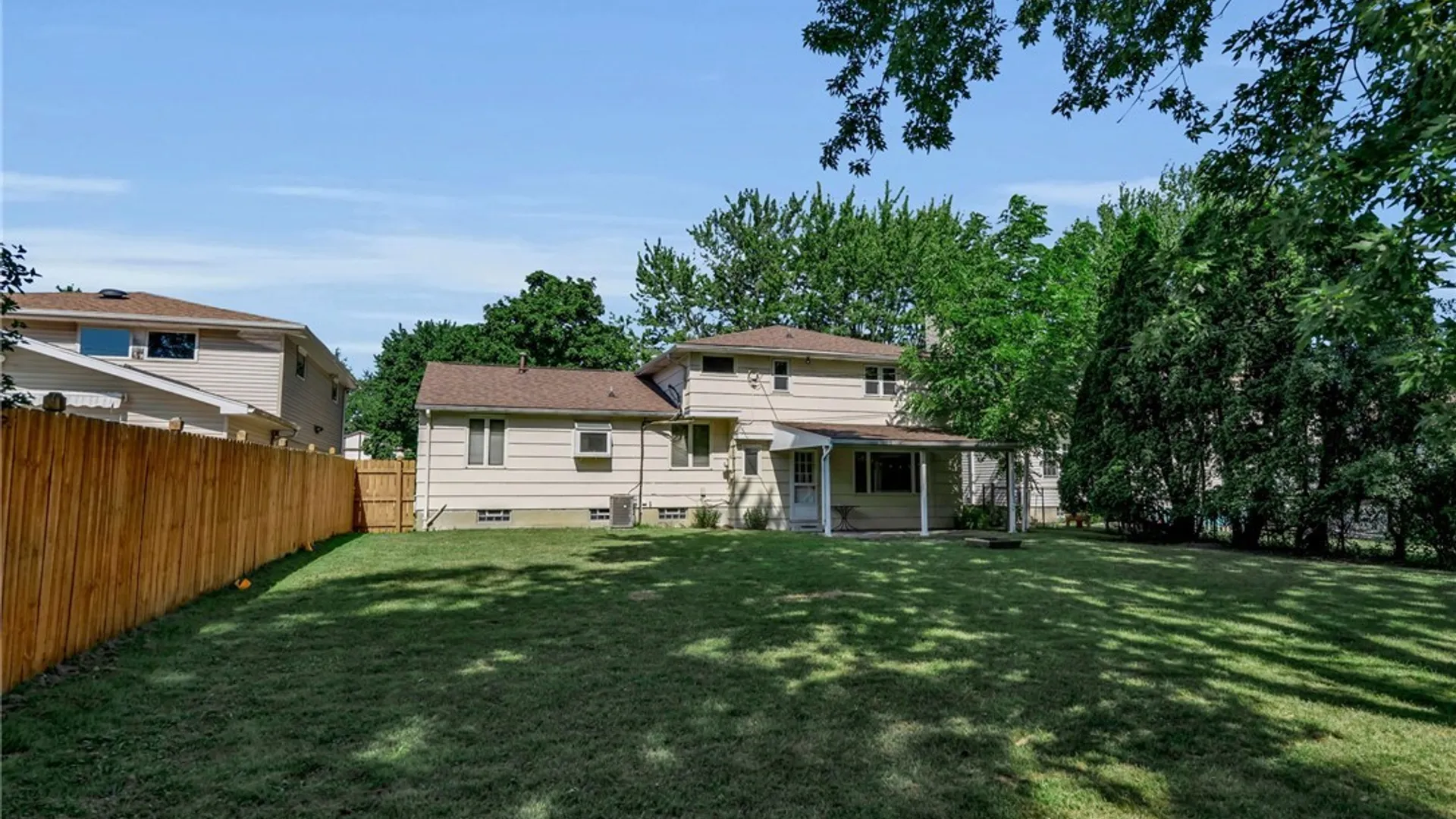 Property at 129 Ponderosa Drive, Amherst, NY 14221 36