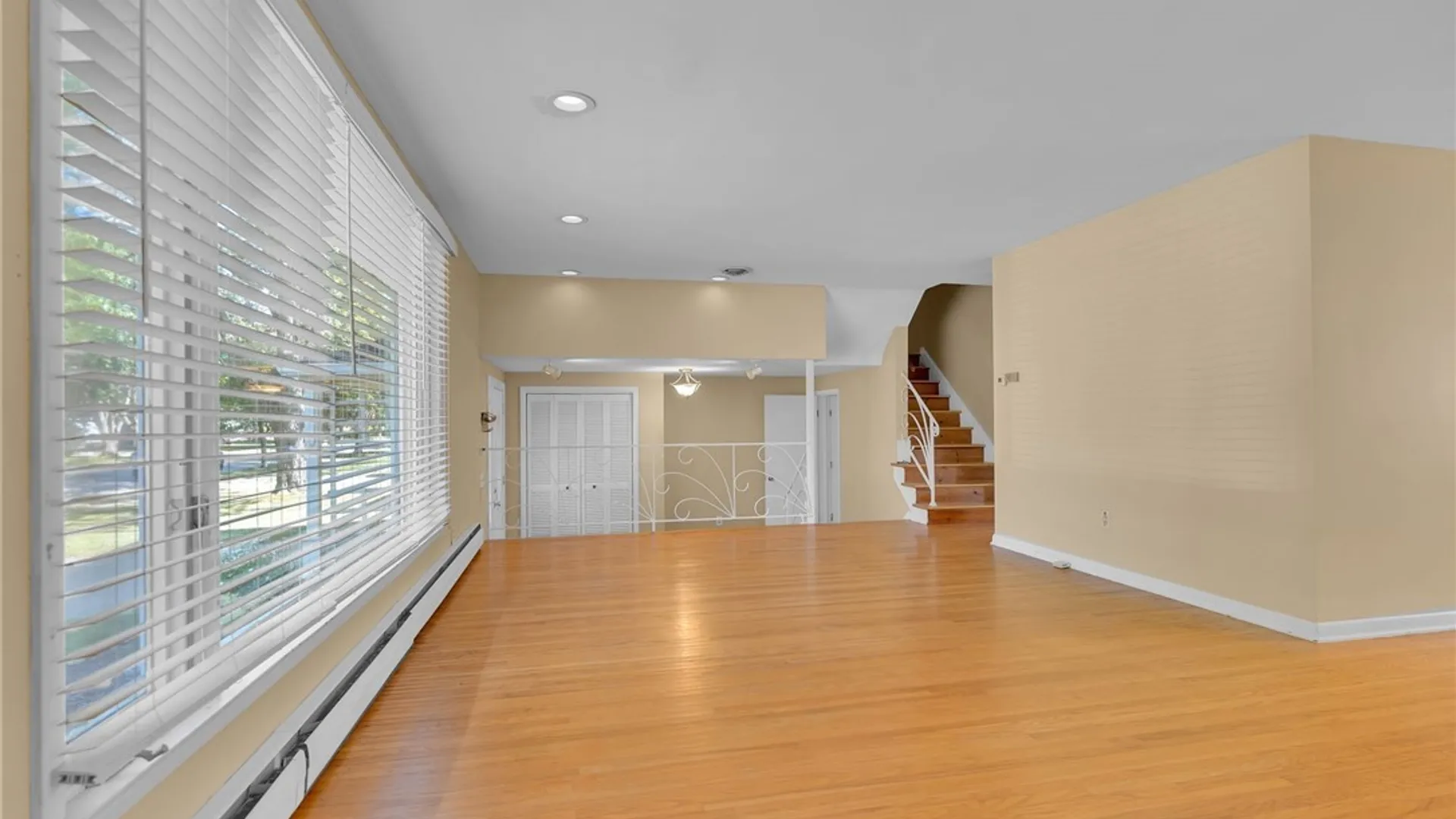 Property at 129 Ponderosa Drive, Amherst, NY 14221 7