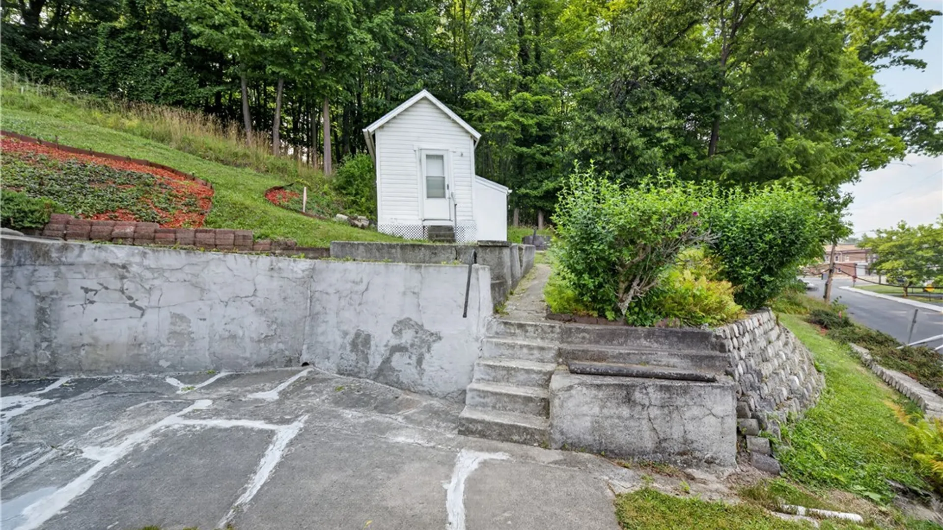 Property at 203 Woods Road, Geddes, NY 13209 5