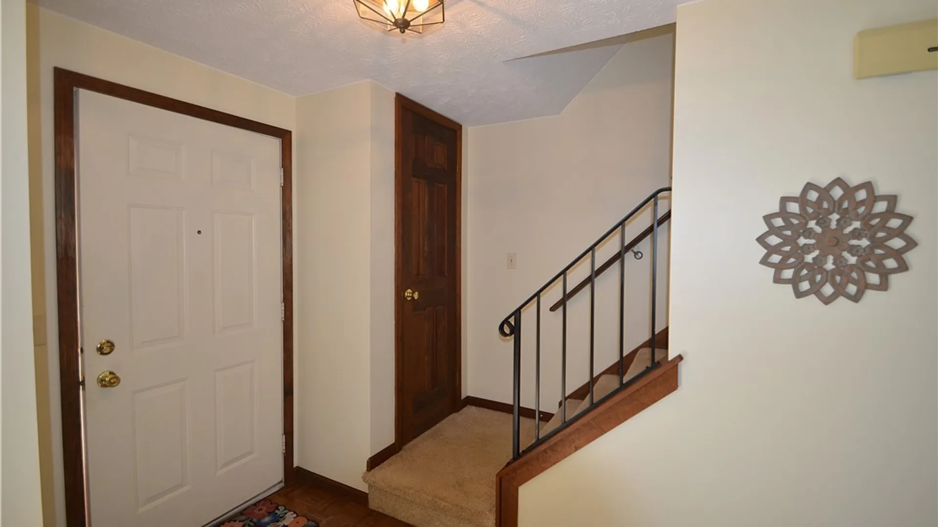Property at 48 Woodsong Lane, Greece, NY 14612 5
