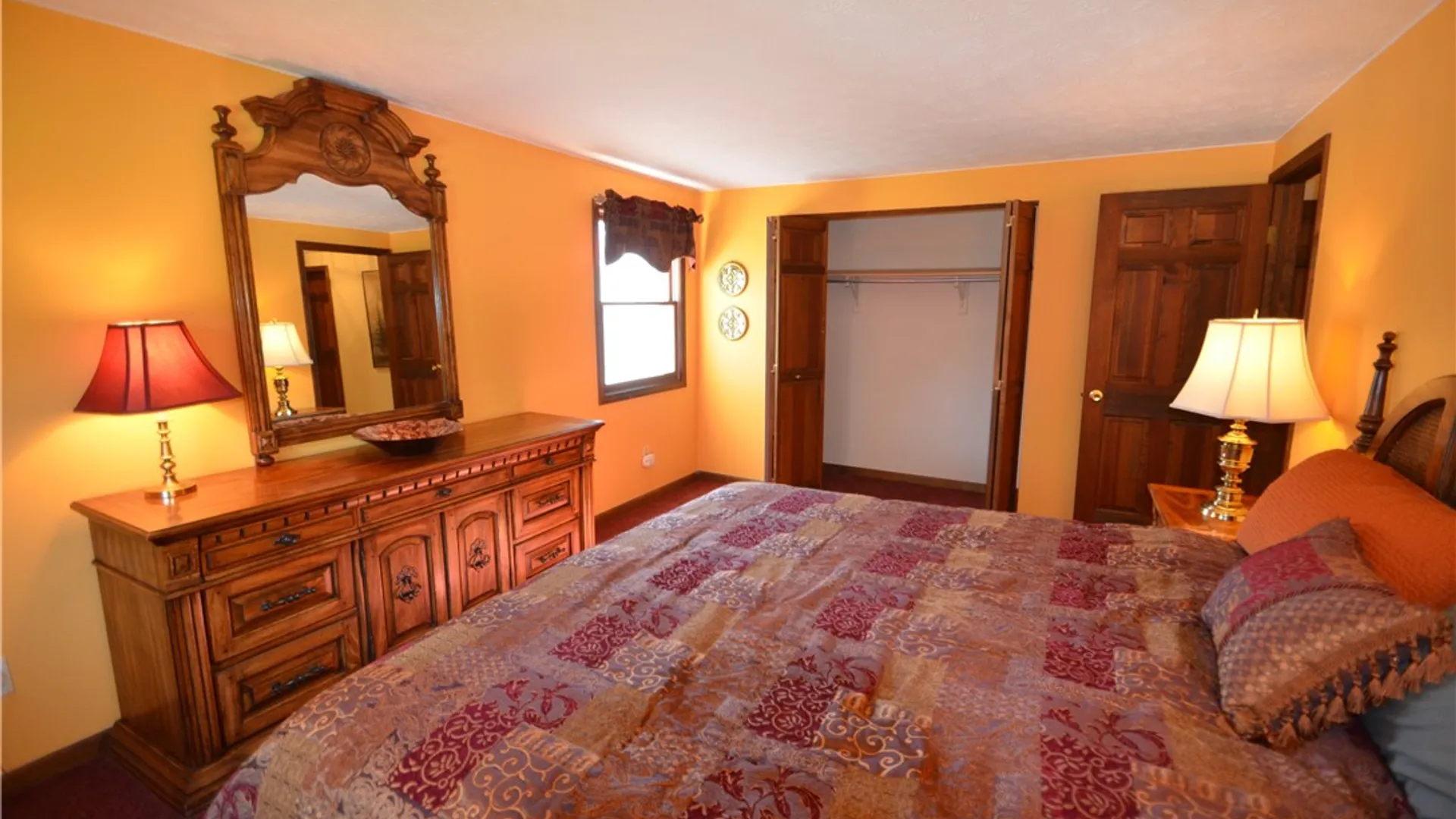 Property at 48 Woodsong Lane, Greece, NY 14612 15