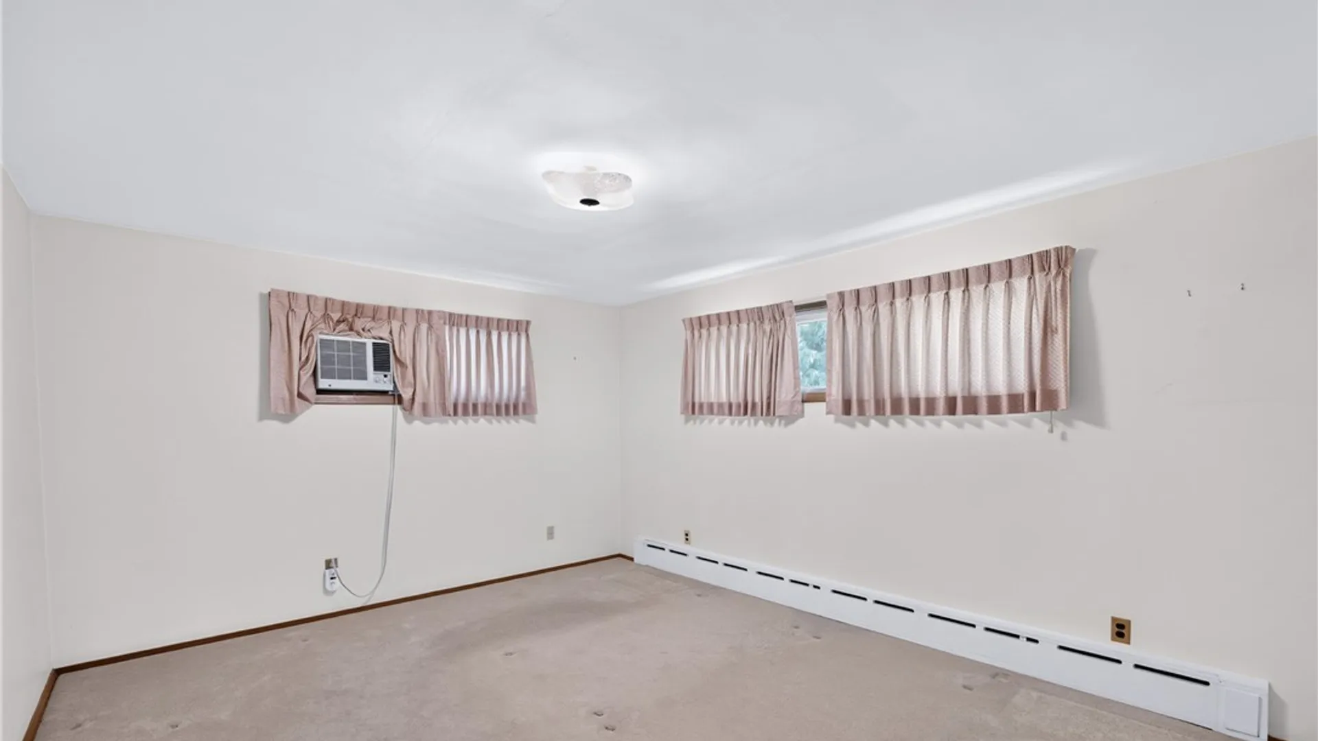 Property at 5 Robin Road, New Hartford, NY 13413 30
