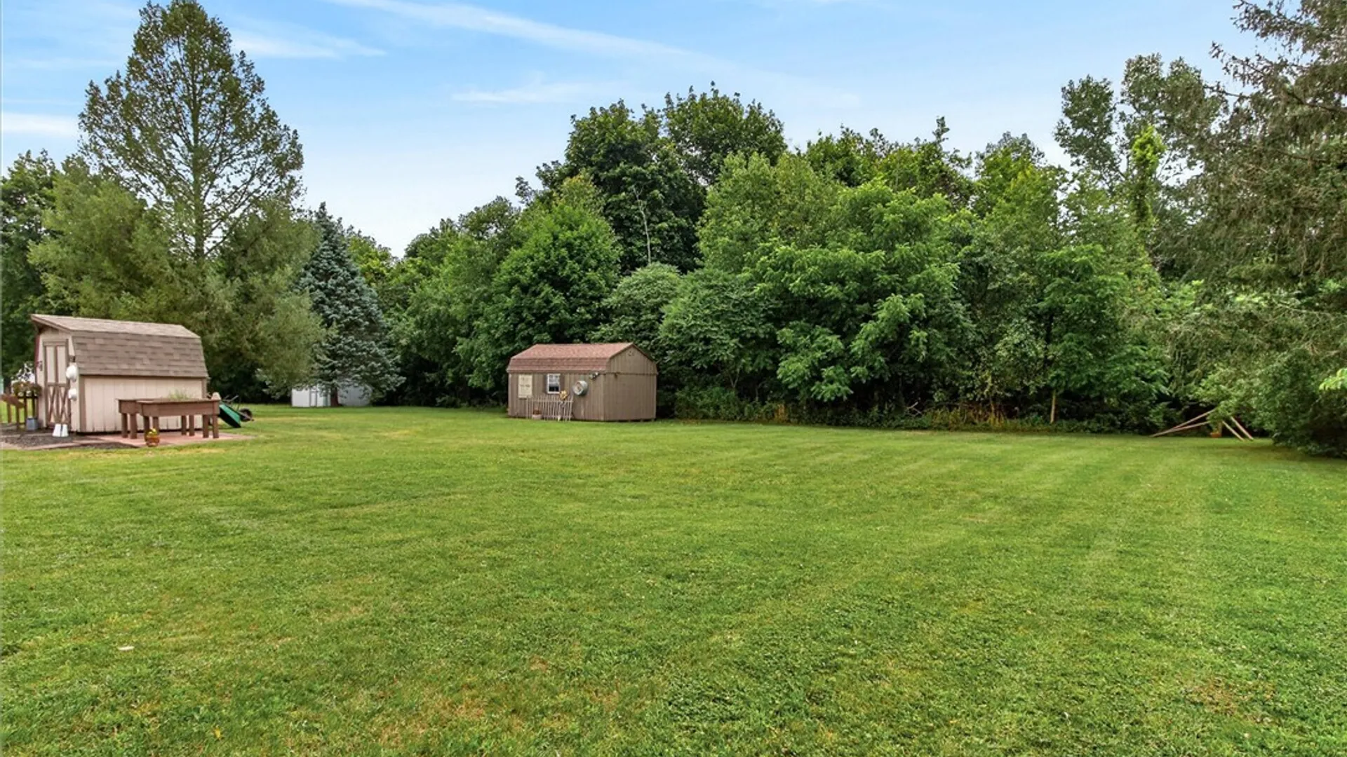 Property at 2046 E Palmyra Port Gibson Rd, Palmyra, NY 14522 15