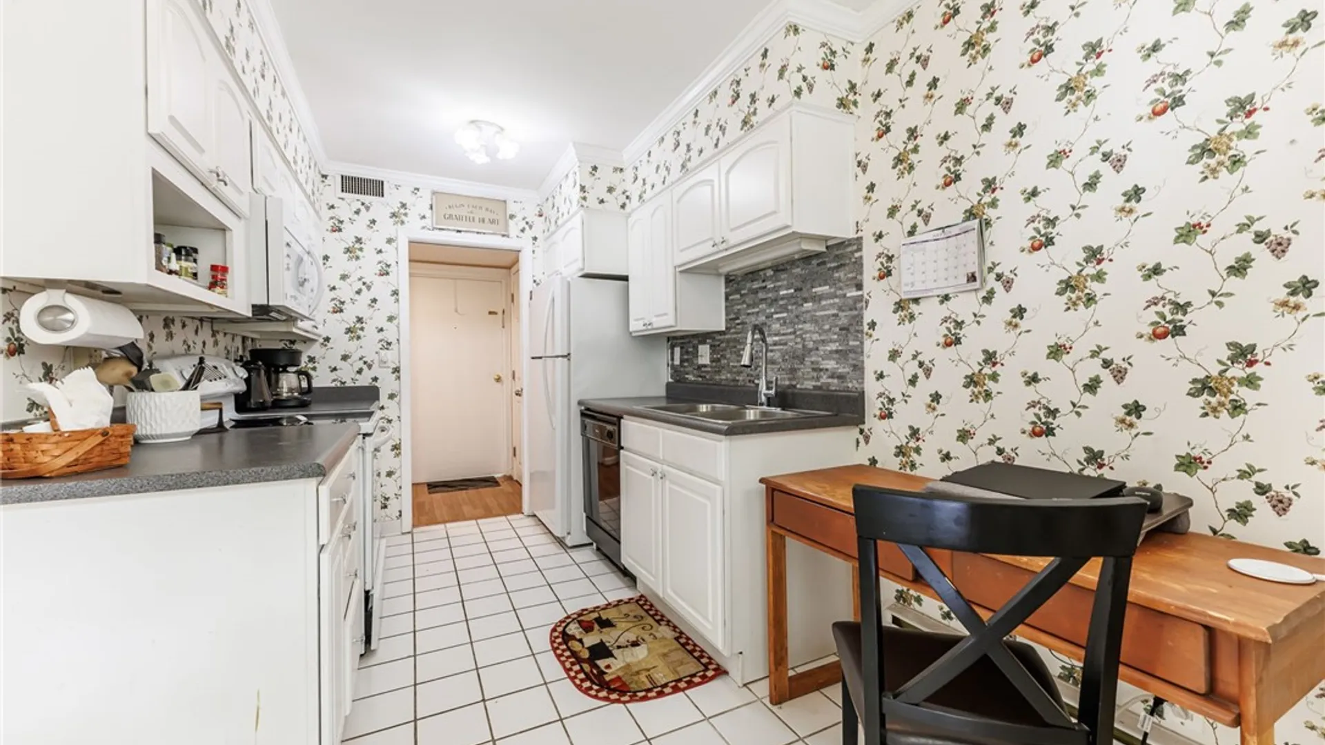 Property at 4 Lost Mountain, Penfield, NY 14625 14